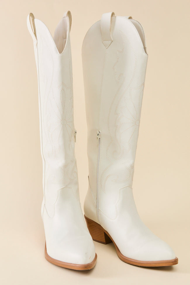 Shania Women's White Cowboy Boots - Western Style Ankle Boots for Country Dancing, Rodeo & Casual Wear