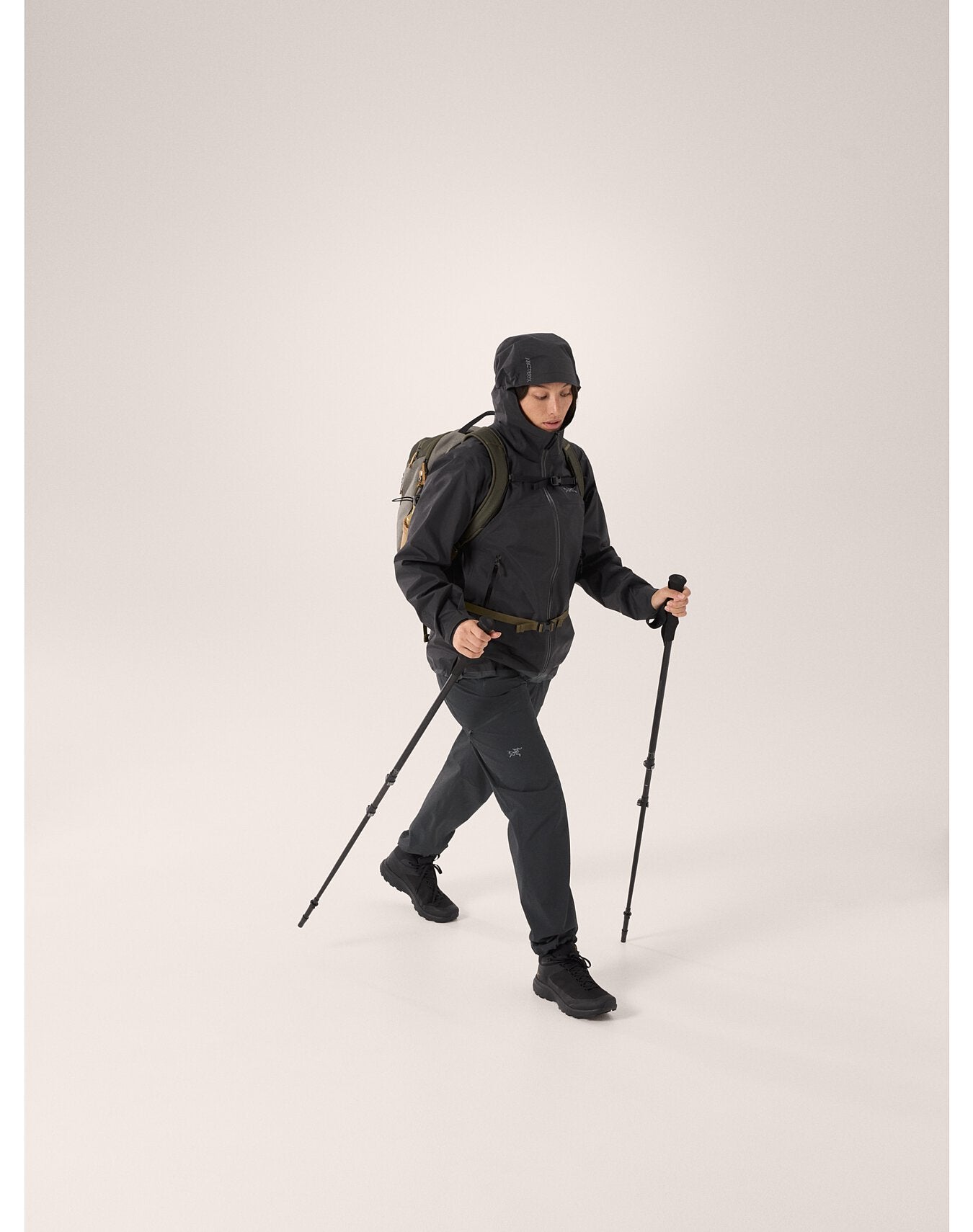 Beta Jacket for Women - Lightweight Waterproof Windbreaker - Perfect for Hiking, Running & Outdoor Adventures | X000007702