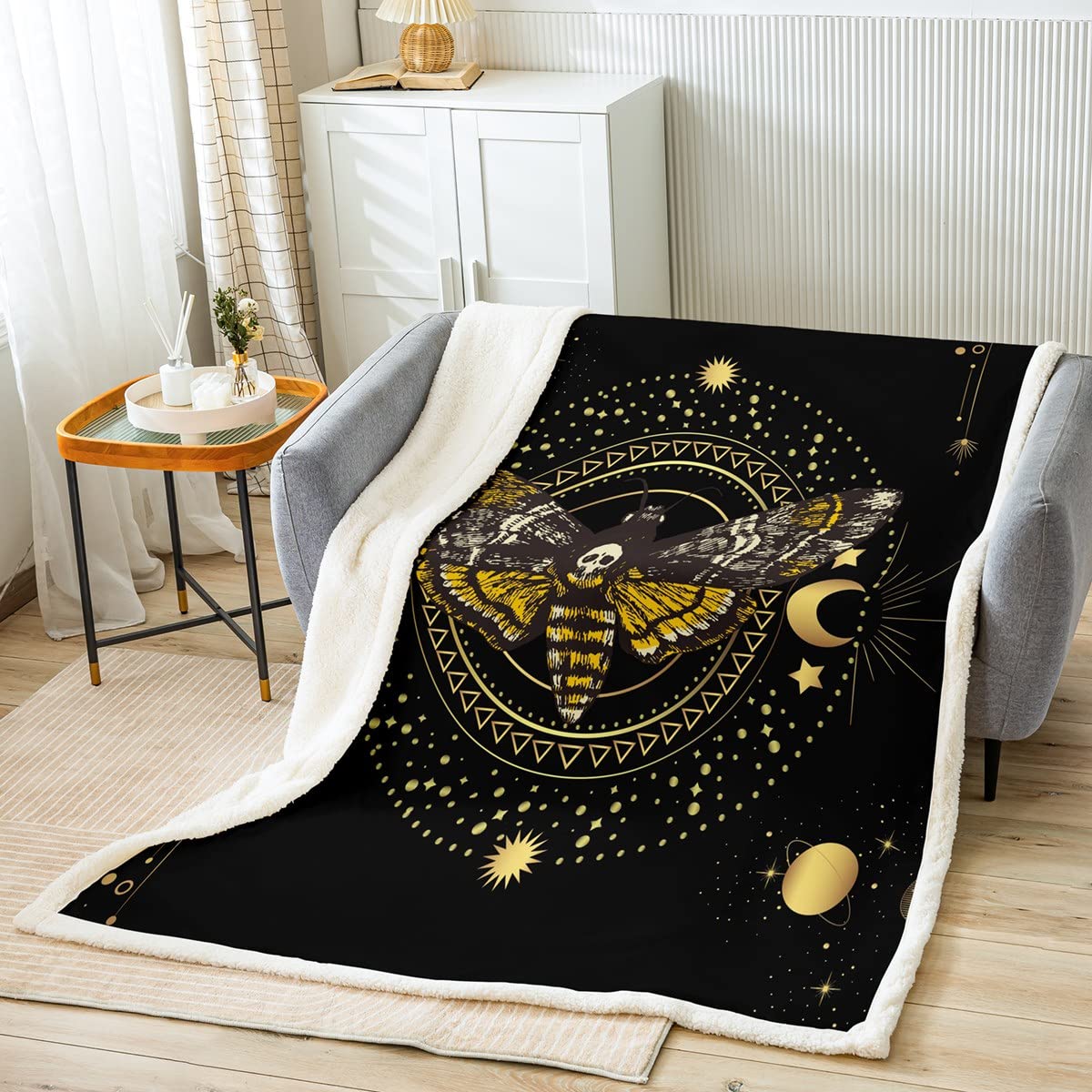 Gothic Skull Star Sky Universe Fleece Throw Blanket for Kids & Teens - Black & Gold Geometric Boho Ethnic Pattern, Soft Fuzzy Blanket (30x40 Inches) - Perfect for Bedroom, Dorm, Sofa, Camping & Gift Giving