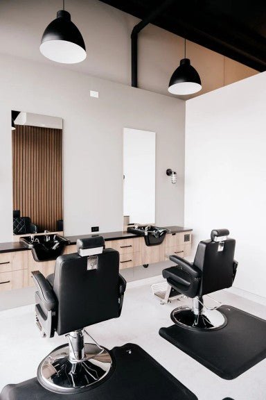 Lanvain Pacific Canada Barber Chair - Professional Salon Styling Chair for Hairdressers & Barbers - Heavy Duty Hydraulic Adjustable Stylist Chair for Salons, Barber Shops & Home Use