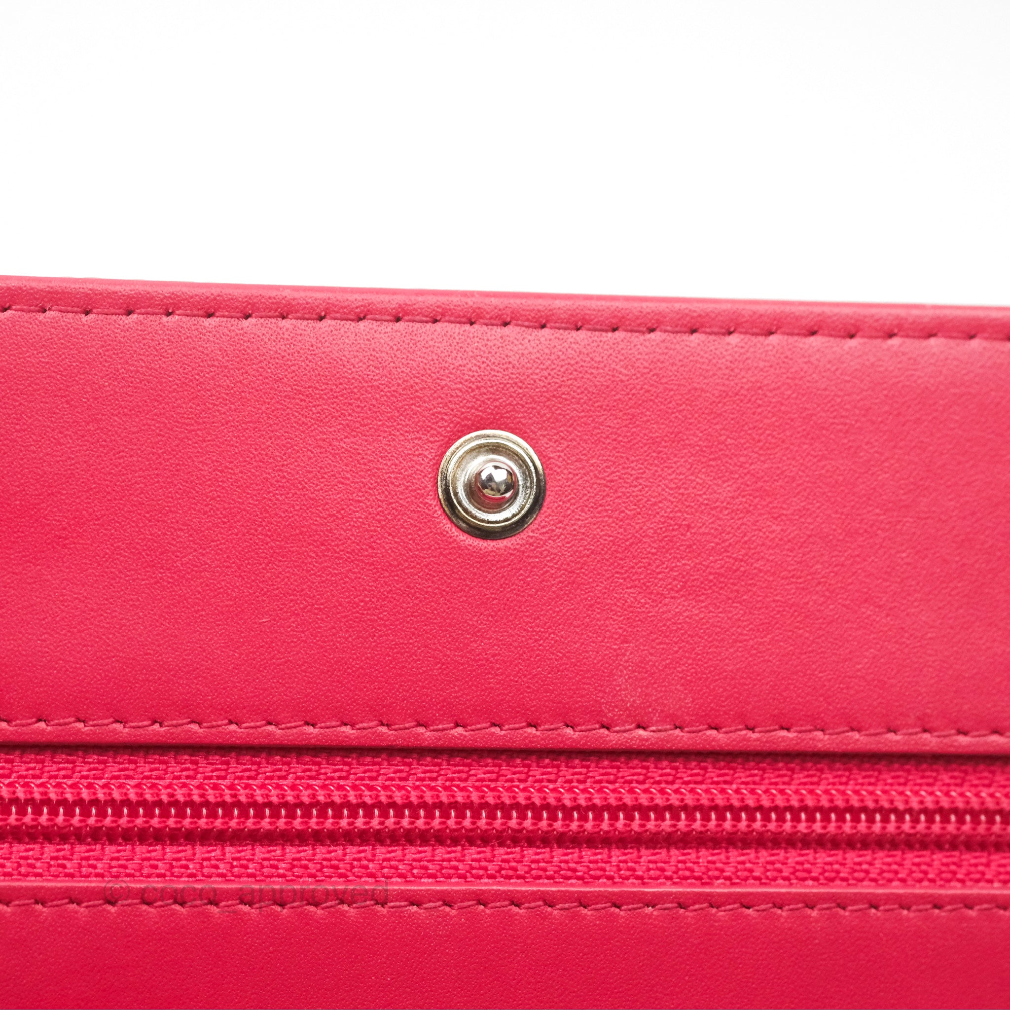 Chanel CC Wallet On Chain WOC in Dark Pink Caviar Leather with Silver Hardware - Perfect for Evening Events, Parties & Luxury Fashion Accessories