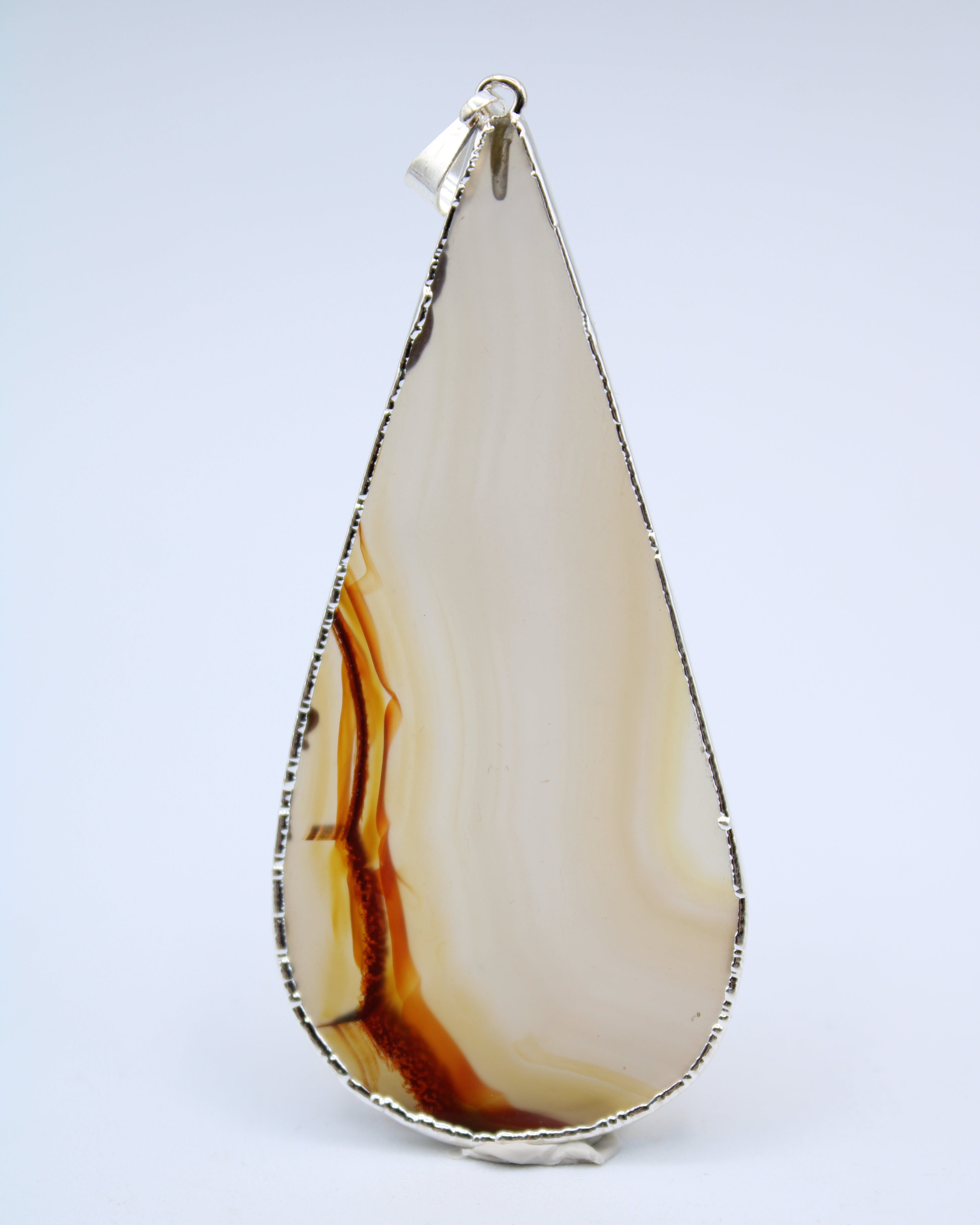Natural Agate Slice Pendant Necklace - Healing Crystal Jewelry for Women - Boho Chic Accessory for Meditation, Yoga & Spiritual Healing