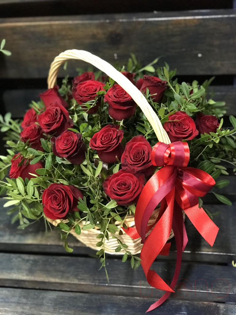 Romantic Flower Basket - Handmade Floral Gift for Anniversaries, Weddings & Birthdays | Perfect for Home Decor, Party Centerpieces & Romantic Surprises
