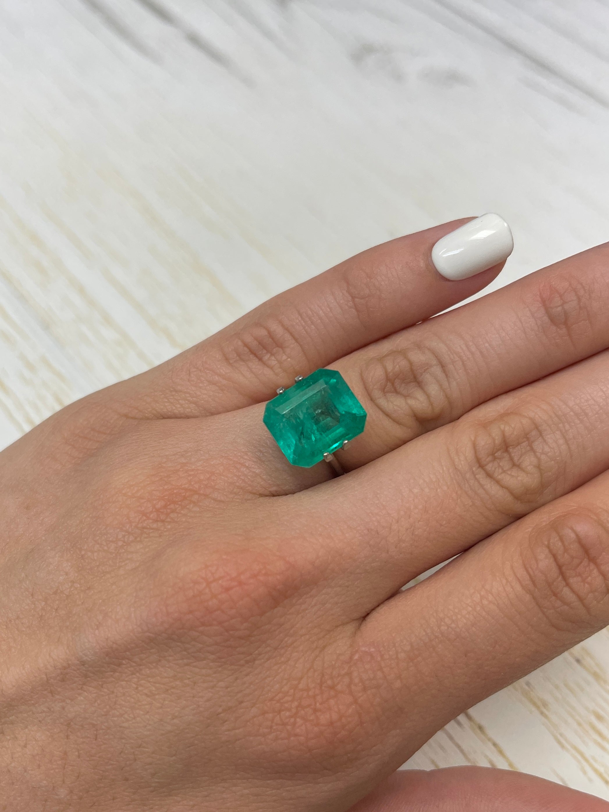 7.39 Carat 14x12mm Bluish Green Emerald Cut Loose Colombian Emerald Gemstone for Jewelry Making - Engagement Rings, Necklaces & Earrings