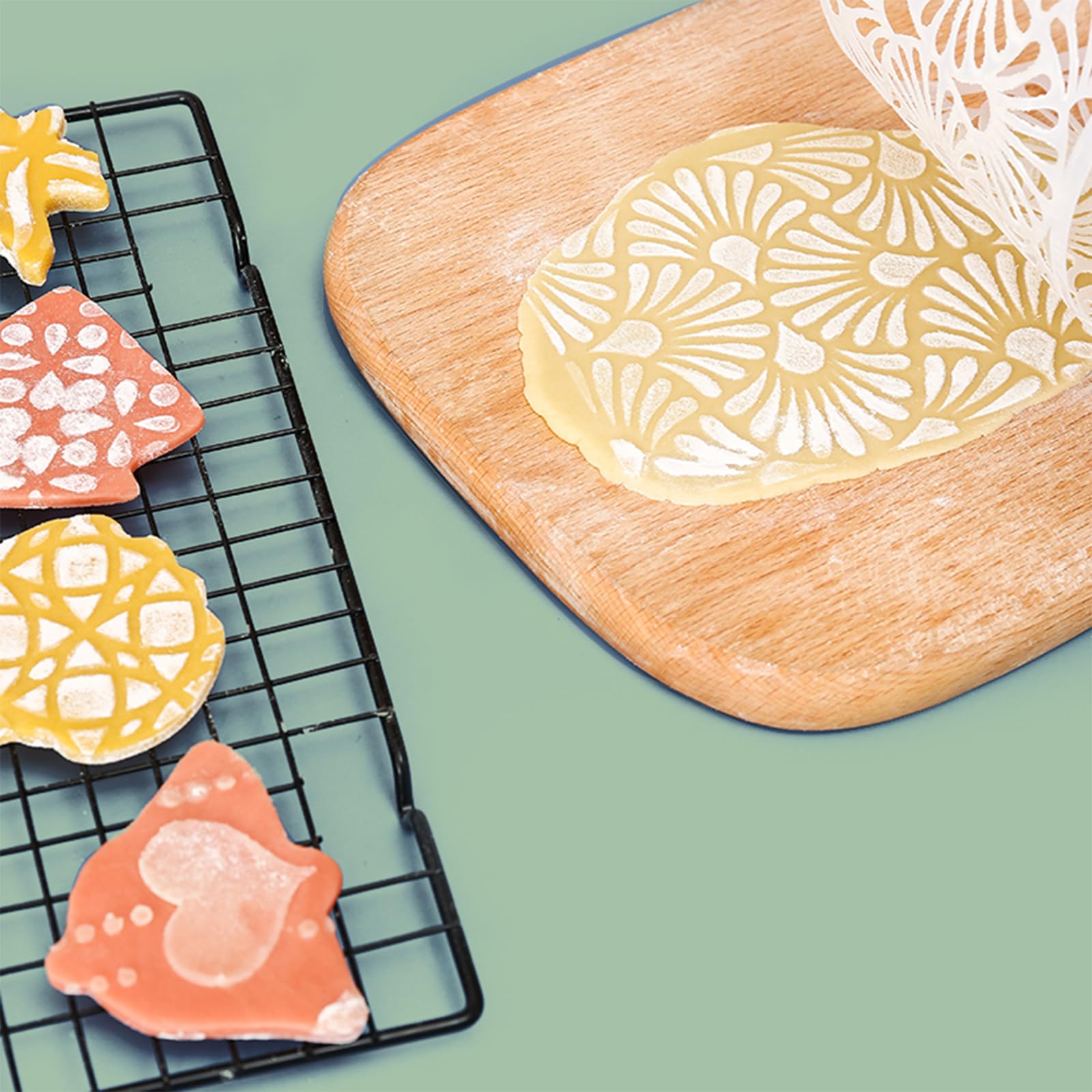 10 Pcs Floral & Geometric Cake Stencils Set - Wedding, Icing, Fondant, Cookie Decorating Templates for Buttercream & Dessert Baking Supplies - Perfect for DIY Cake Decoration, Birthday Parties & Wedding Cakes