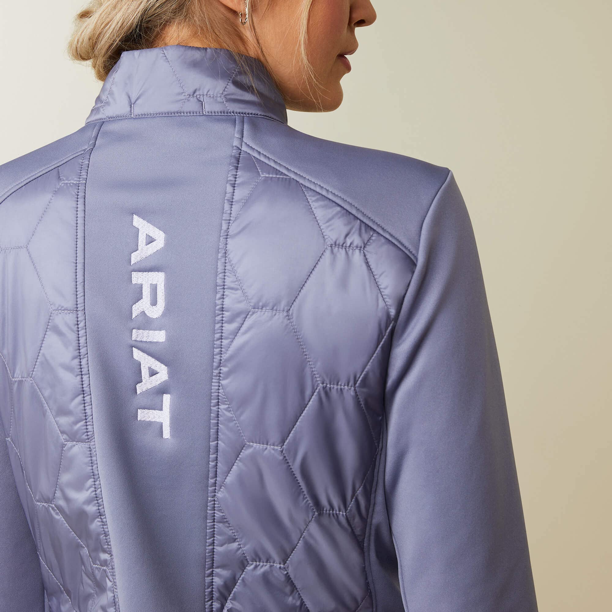 ARIAT Women's Fusion Insulated Jacket - Waterproof Winter Coat with Fleece Lining for Hiking, Skiing & Outdoor Activities