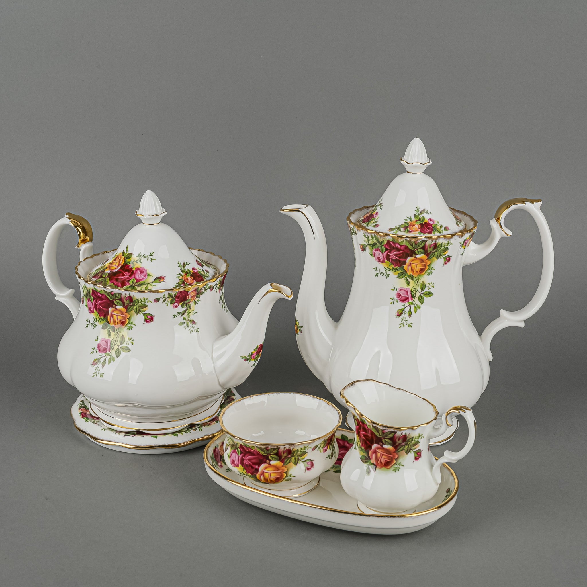 Royal Albert Old Country Roses 8-Piece Tea & Coffee Set - Elegant Floral Porcelain for Afternoon Tea, Bridal Shower & Home Decor