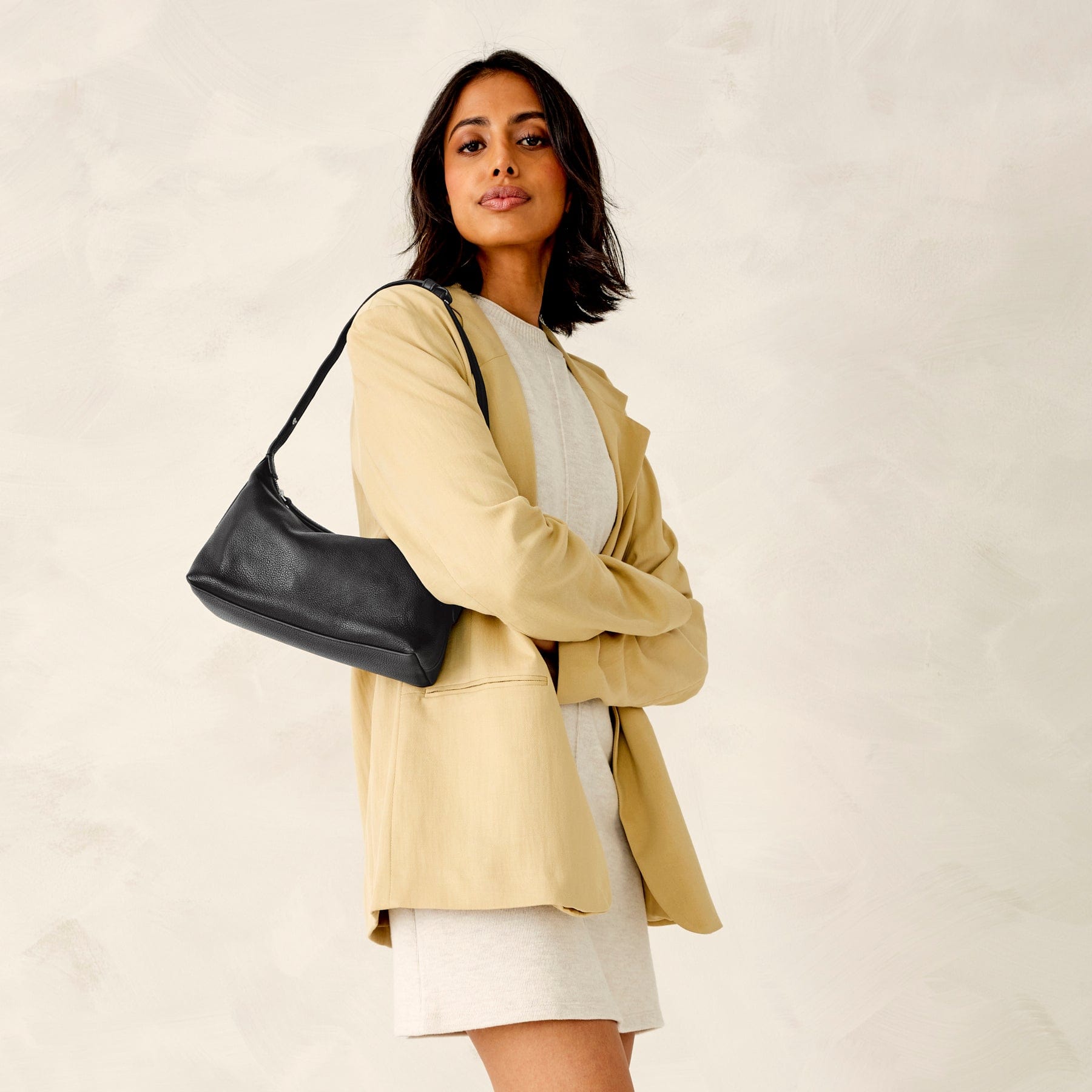 Stylish Roxbury Crescent Shoulder Bag for Women - Fashionable Crossbody Purse with Adjustable Strap, Perfect for Work, Travel & Everyday Use