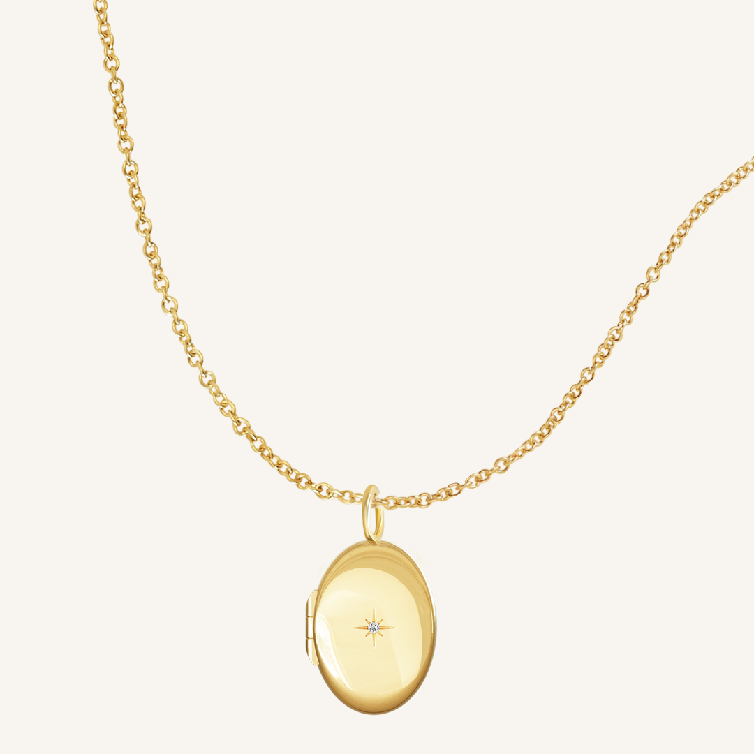 Oval Photo Locket Necklace - Personalized Engravable Pendant for Loved Ones | Perfect for Anniversaries, Valentine's Day & Memorial Gifts