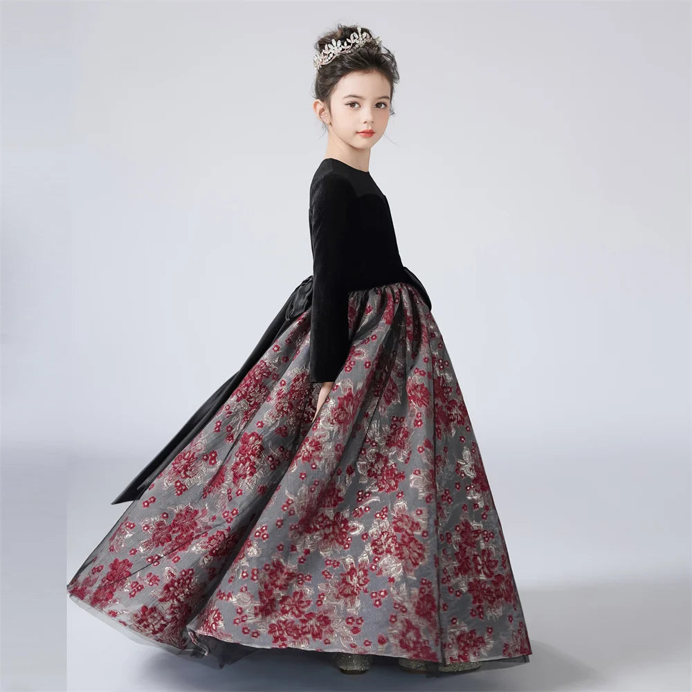 Vintage Velvet Long Sleeve Girls Party Dress - Elegant Pageant Gown for Special Occasions, Holidays & Photo Shoots