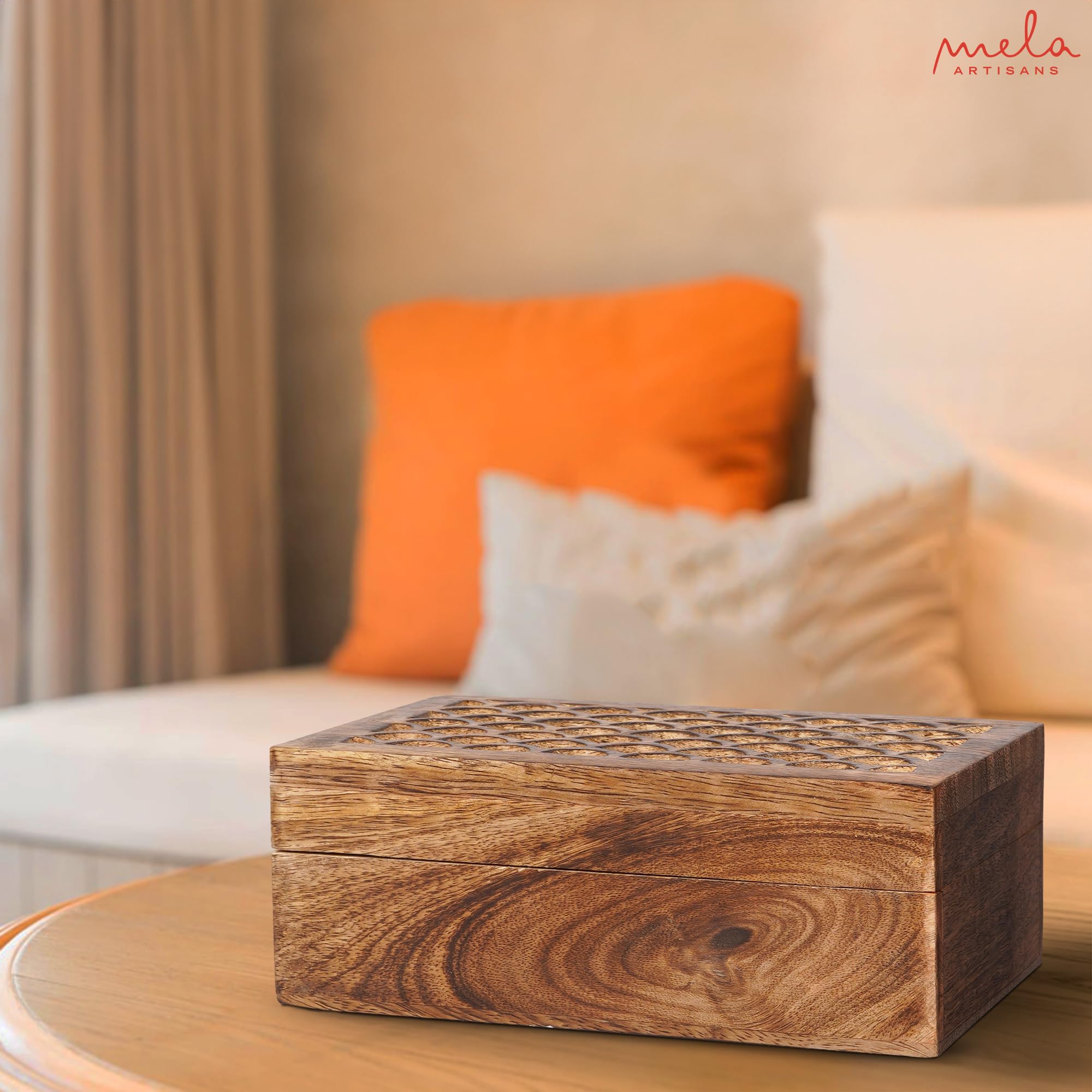 Handmade Carved Scallop Mango Wood Box with Lid - Medium Burnt Finish Decorative Storage Box - 7.5” x 4.5” x 3” - Perfect for Memory Keepsakes, Jewelry, Photos & Home Decor