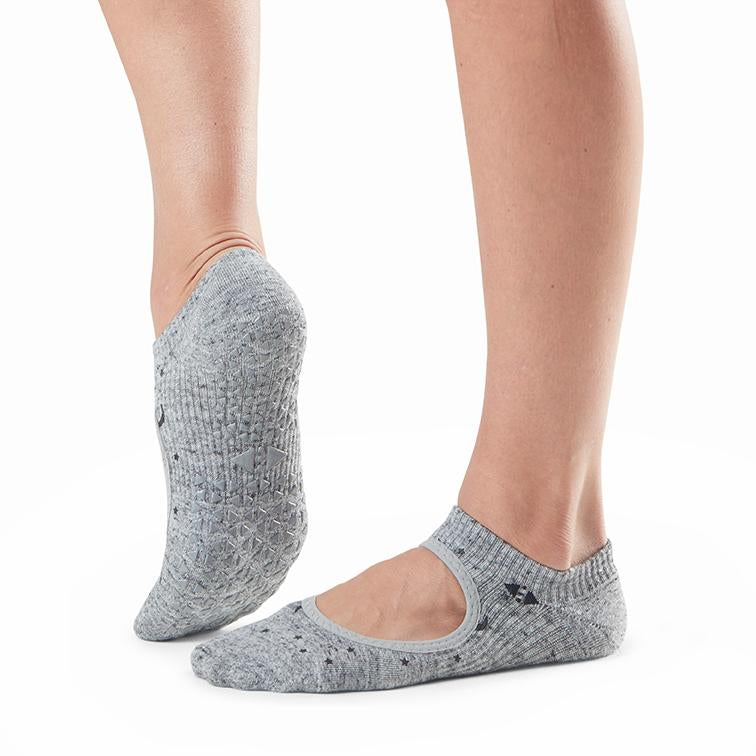 Tavi Noir Chey Grip Socks - Non-Slip Yoga Socks for Women, Pilates, Barre & Workout - Breathable & Comfortable Anti-Skid Socks for Home, Studio & Gym Use