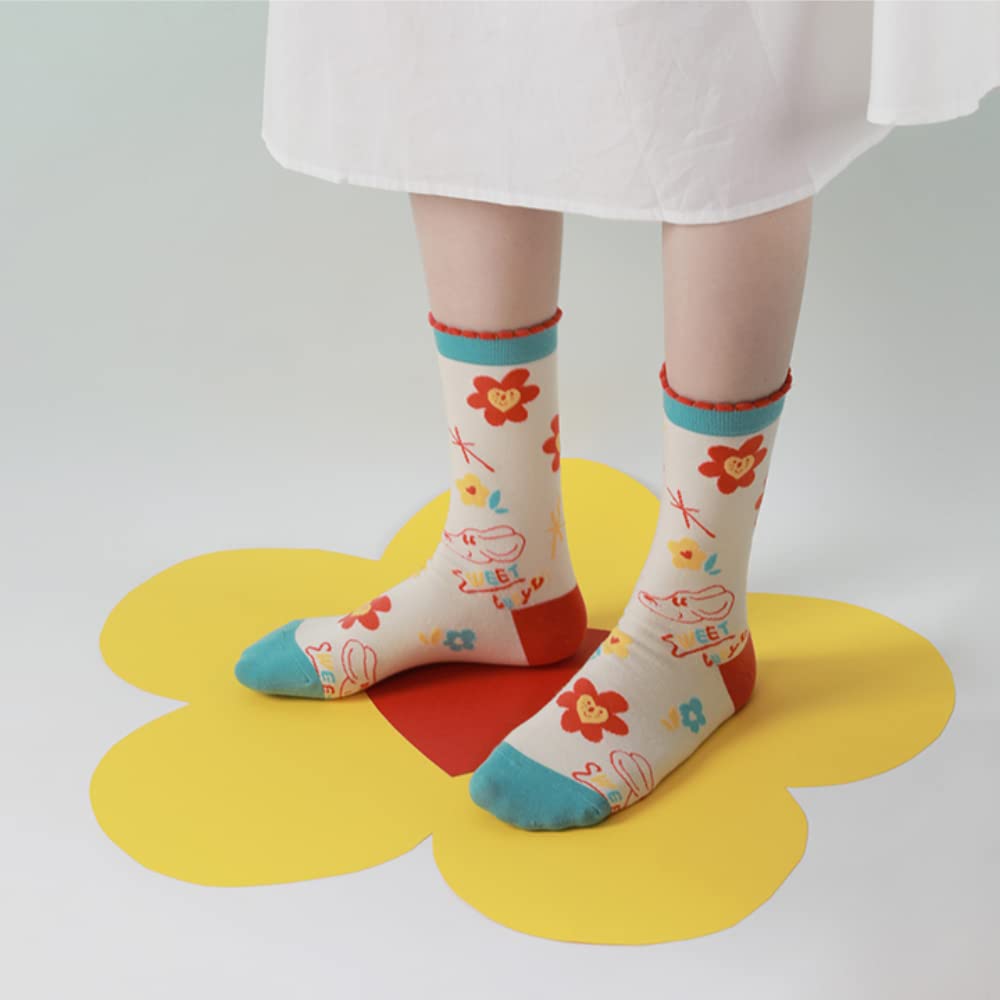 4 Pairs Women's Sweet Dog Pattern Animal Socks - Colorful Funny Casual Cotton Crew Socks with Cute Novelty Illustrations - Perfect for Gifts, Lounge Wear & Dog Lovers