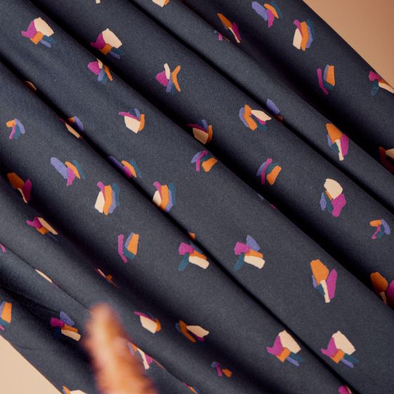 Viscose Fabric with Lenzing™ EcoVero™ Fibers | Atelier Brunette Beryl Night | Premium Sustainable Material for Dresses, Blouses & Eco-Friendly Fashion