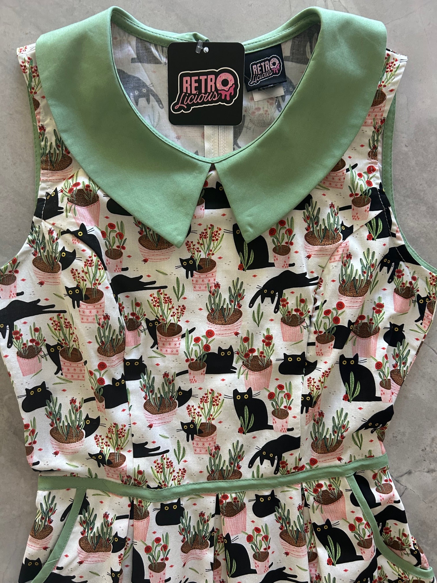 Stylish Cat & Plant Print Collared Dress for Women - Perfect for Casual Outings, Office Wear, and Special Occasions