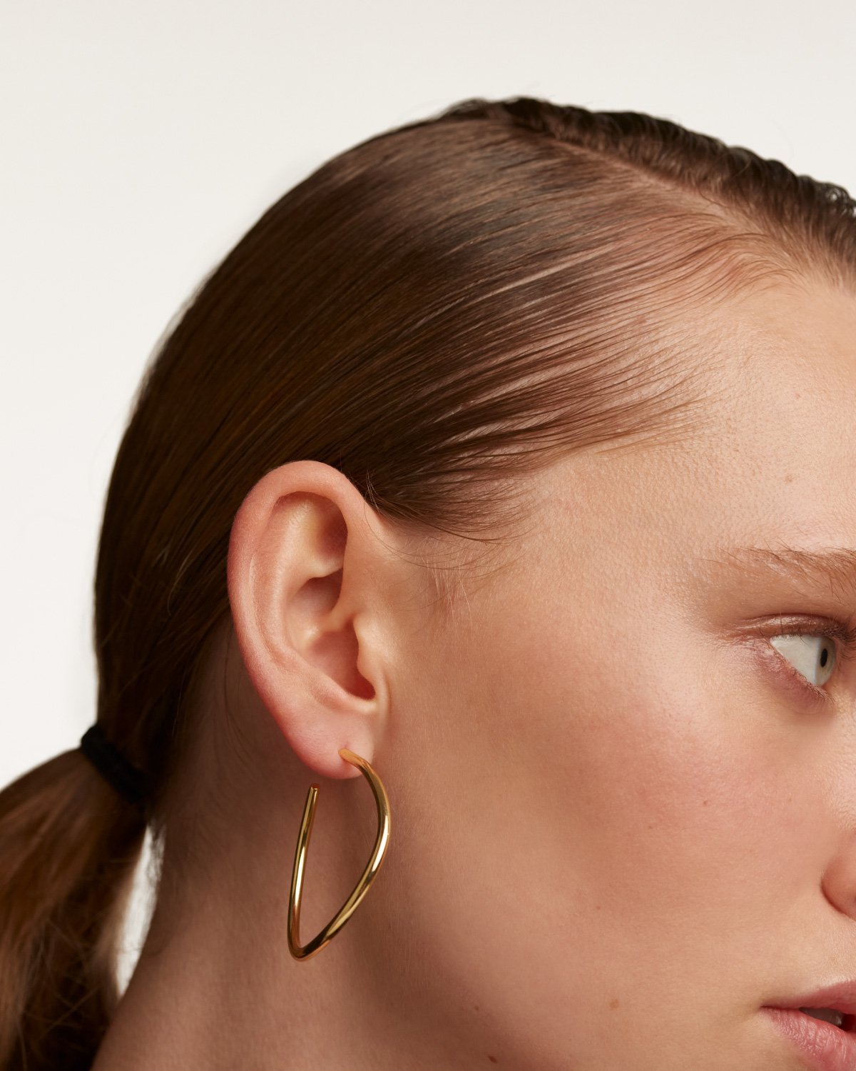 GRID Yoko Gold Earrings for Women - 14K Gold Plated Hoop Earrings, Minimalist Dainty Jewelry for Everyday Wear, Perfect Gift for Her - Office, Party, Wedding, Date Night