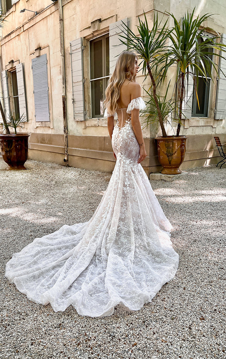 Jane - Premium Women's Fashion & Accessories | Trendy Outfits, Handbags & Jewelry | Perfect for Work, Date Night & Special Occasions