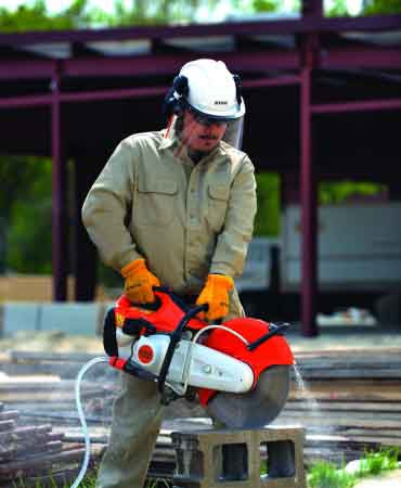 STIHL TS 420 Concrete Cut Off Saw with 14-Inch Diamond Blade - Professional Cutting Tool for Construction, Masonry & Demolition Projects
