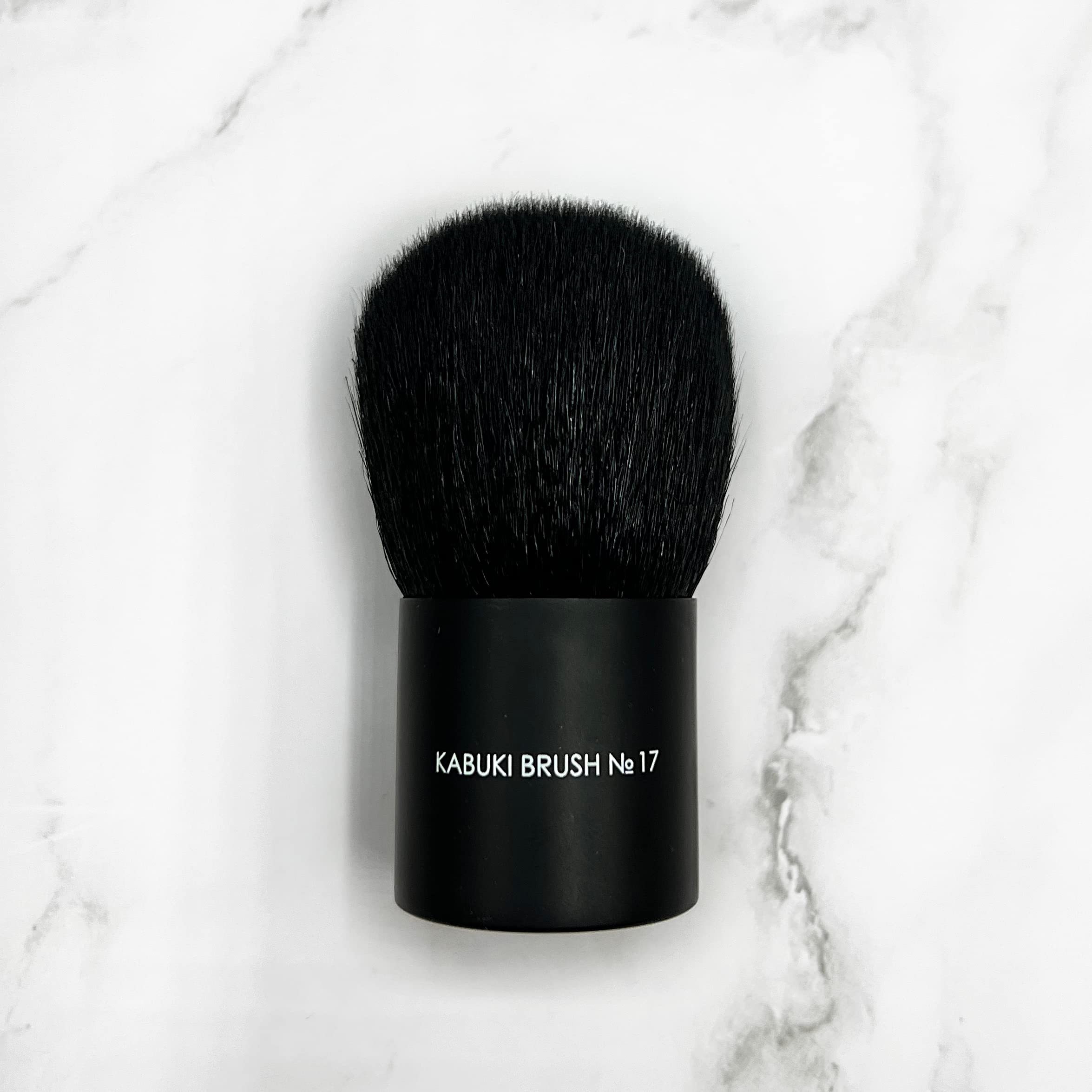 Professional Kabuki Brush No. 17 for Bronzer, Blush & Foundation - Soft Synthetic Bristles Makeup Brush - Perfect for Contouring, Highlighting & Airbrush Finish (Ideal for Travel & Professional Makeup Kits)