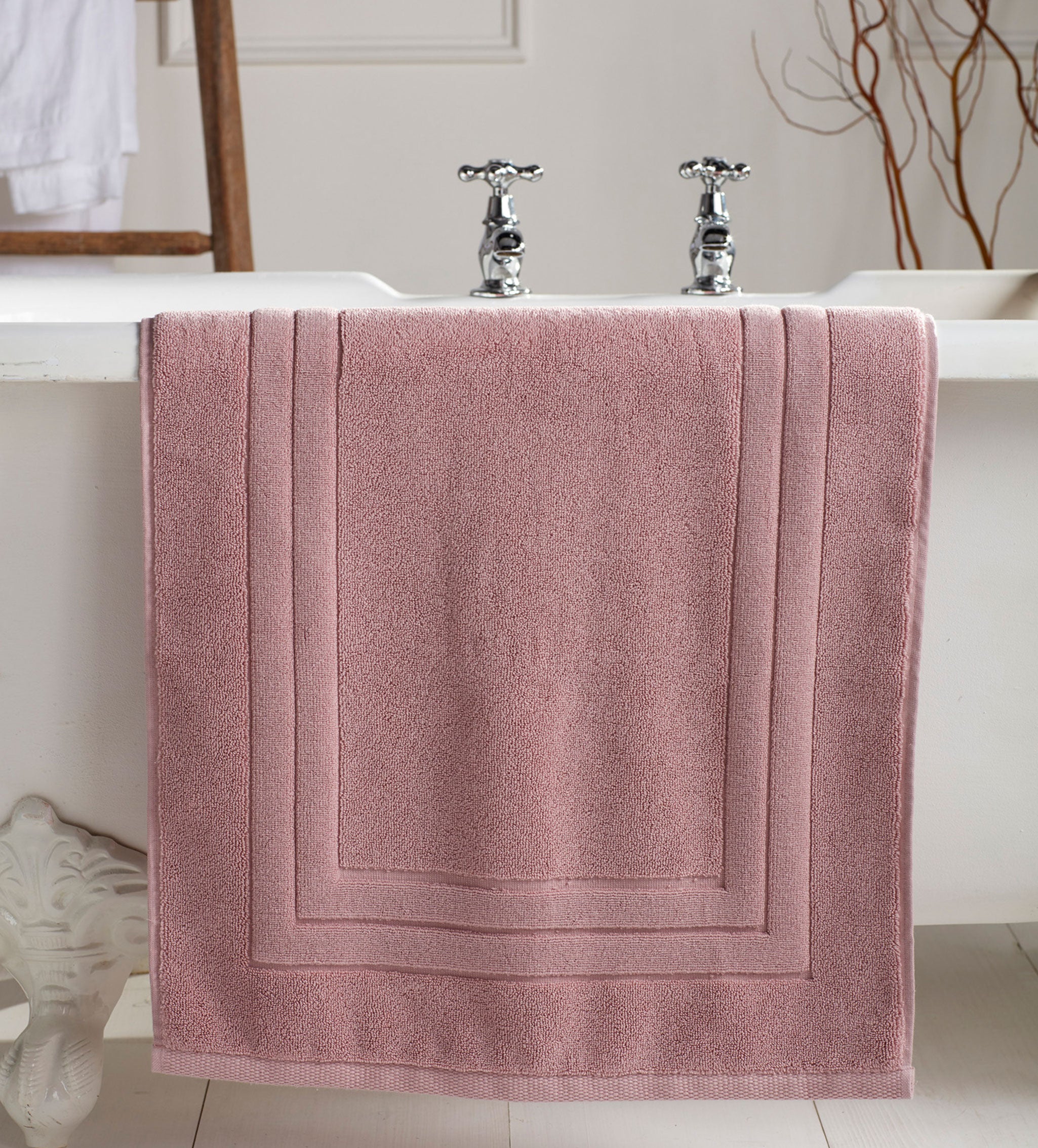 Luxury Vintage Rose 100% Organic Cotton Bath Towels - Soft & Absorbent for Spa, Bathroom & Beach Use