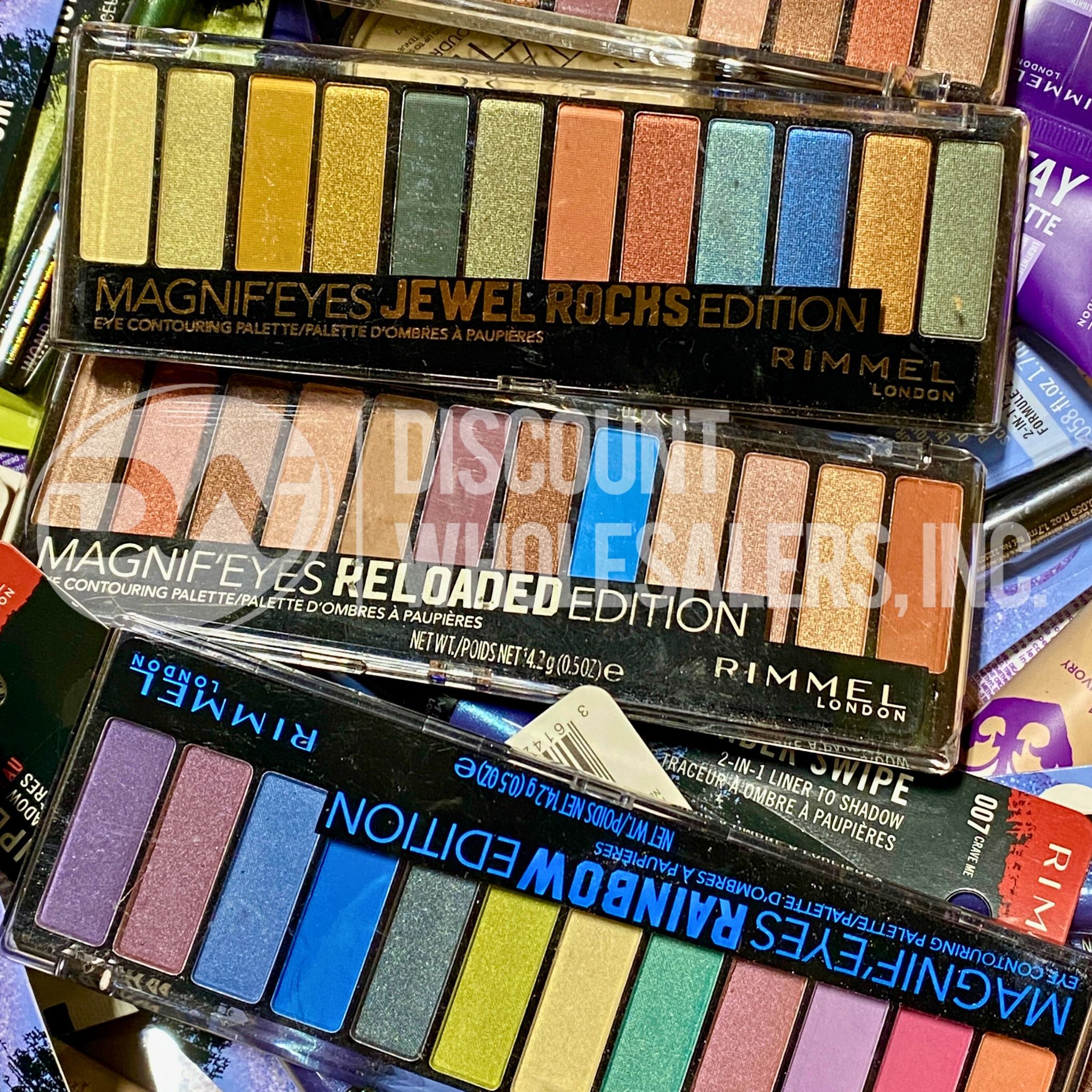Rimmel Assorted Eyeshadows, Metallic Eyeliner, Powder Bronzer & Liquid Mousse Foundation - 100 Piece Makeup Kit for Professional & Everyday Use - Perfect for Parties, Weddings & Photo Shoots