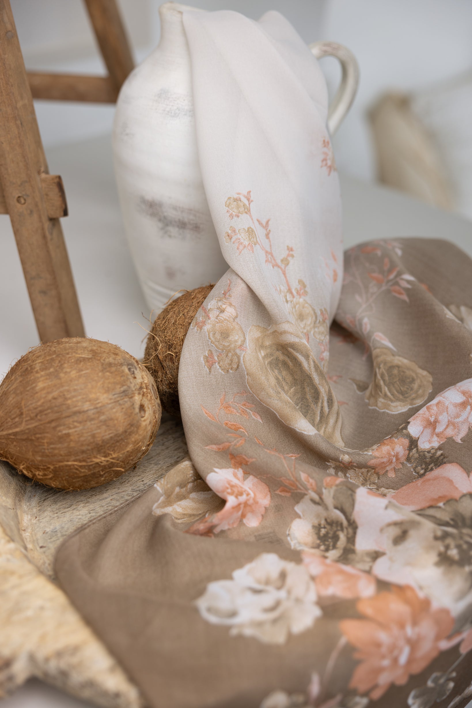 Stylish Holly Printed Shawl - Soft Winter Wrap for Women - Perfect for Christmas, Parties & Cold Weather Fashion