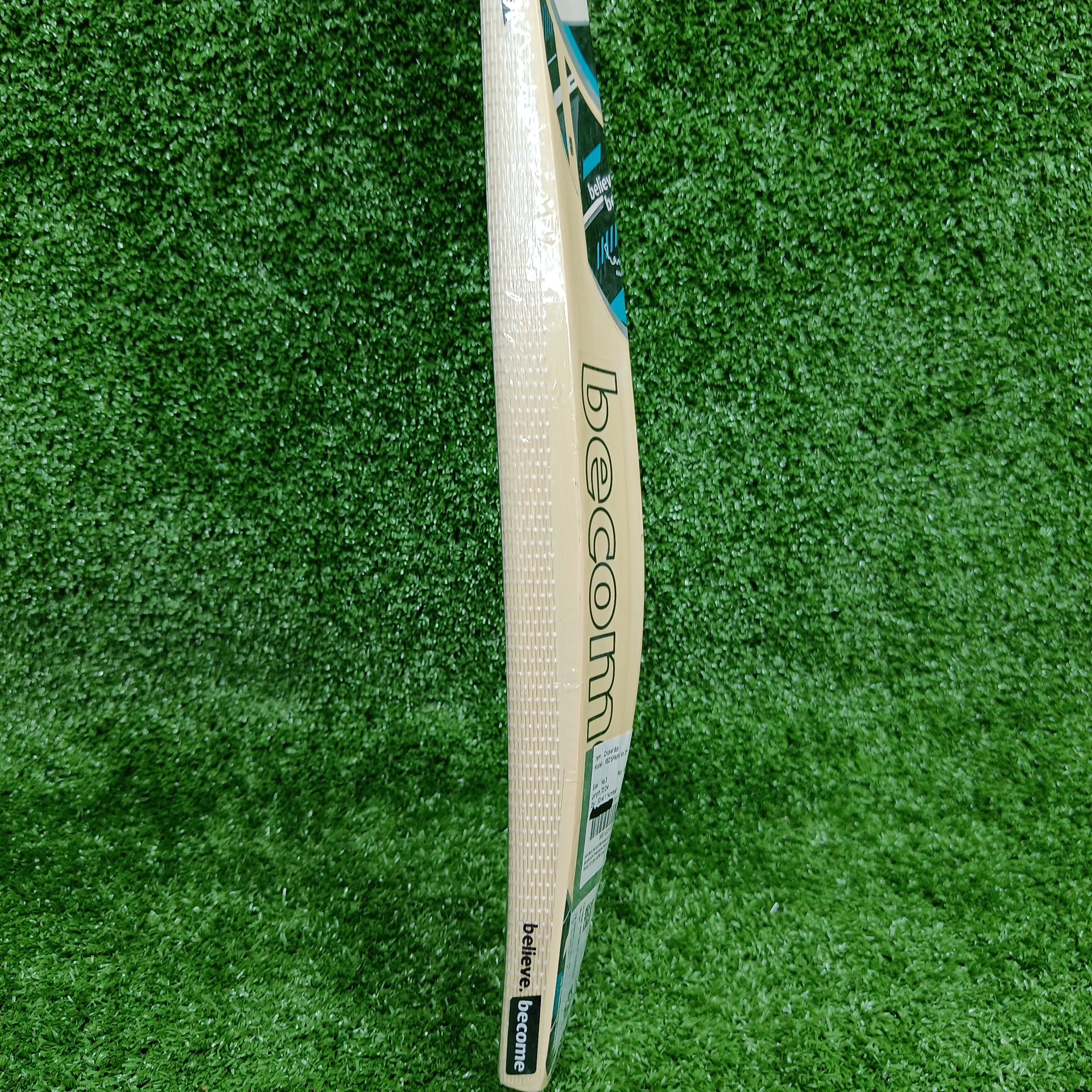 SG RSD SPARK Junior Cricket Bat - Kashmir Willow - Perfect for Kids & Youth Cricket Training & Matches