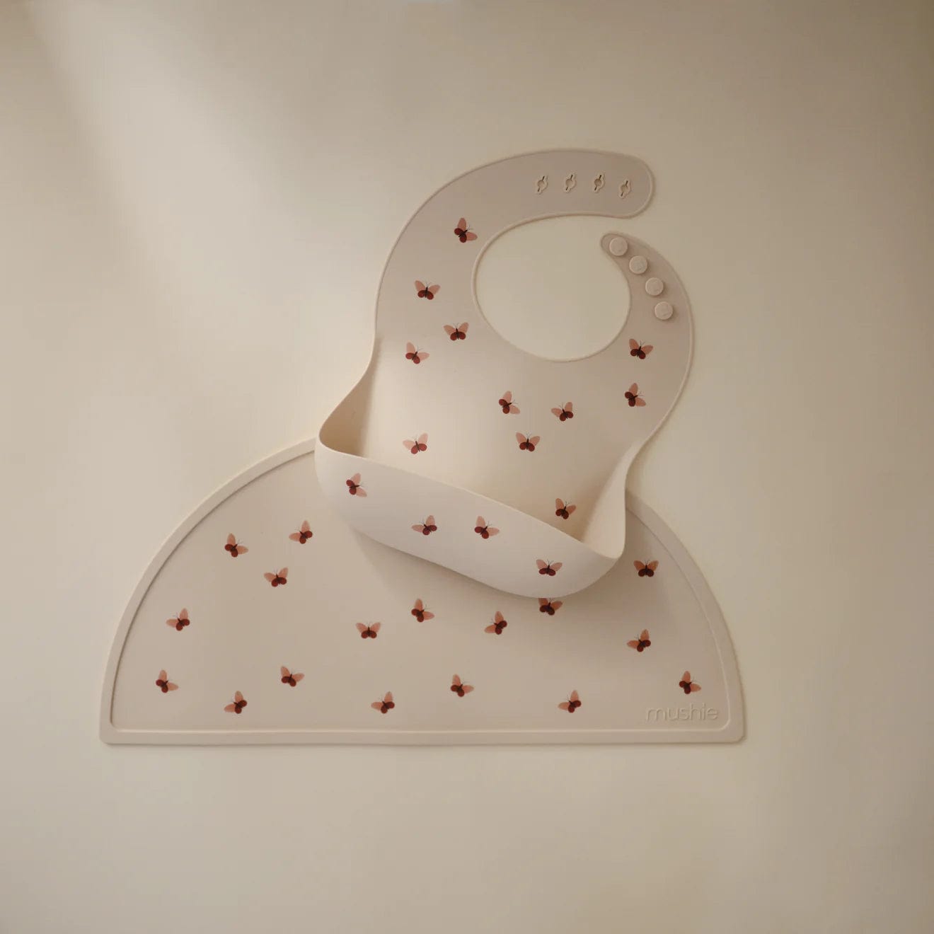 Mushie Silicone Baby Bib - Soft, Durable & Easy Clean Feeding Bib for Infants & Toddlers - Perfect for Mealtime, Snacks & Messy Play