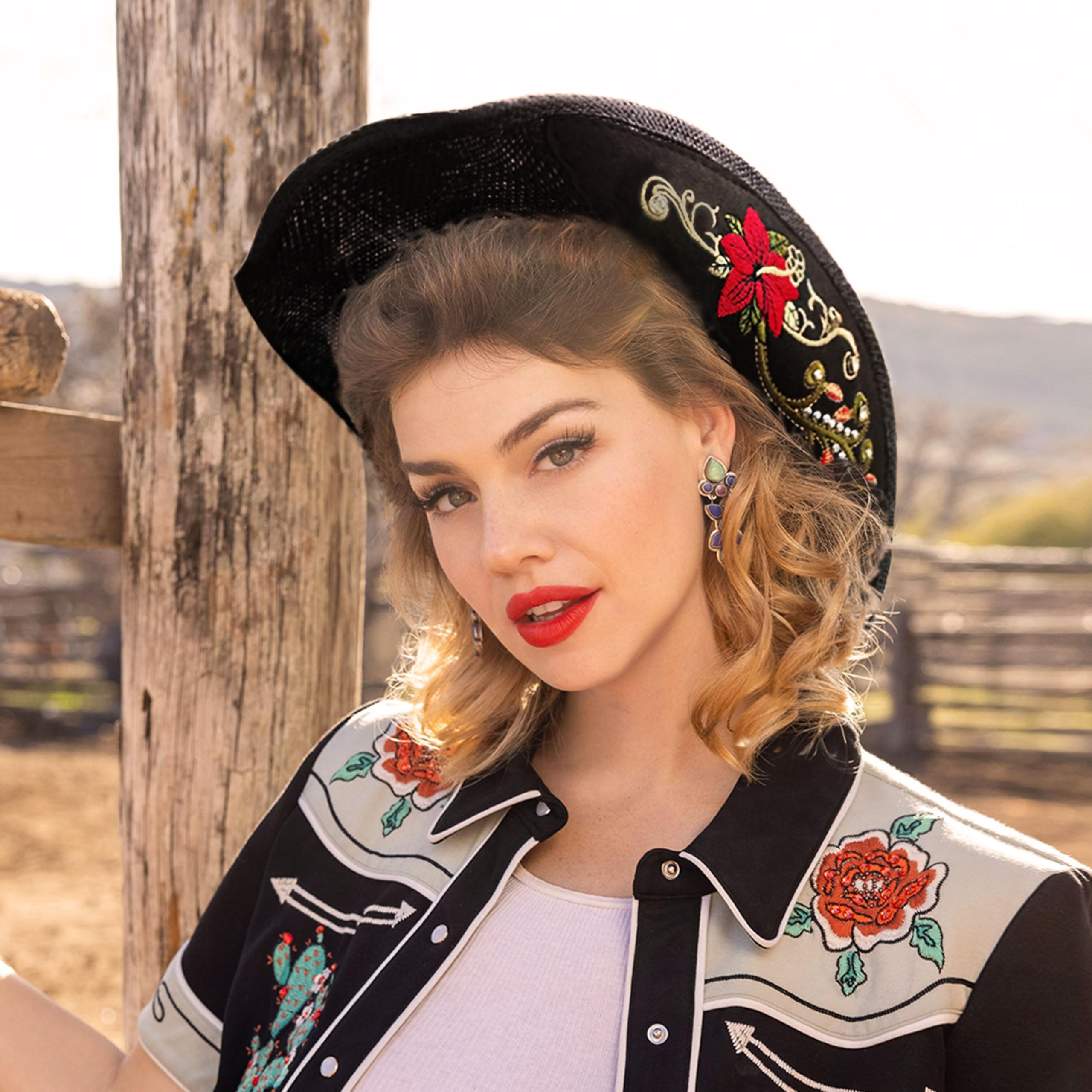 Stylish Straw Western Cowboy Hats for Women & Men - Embroidered Cowboy & Cowgirl Hat for Rodeo, Country Music Festivals & Outdoor Adventures