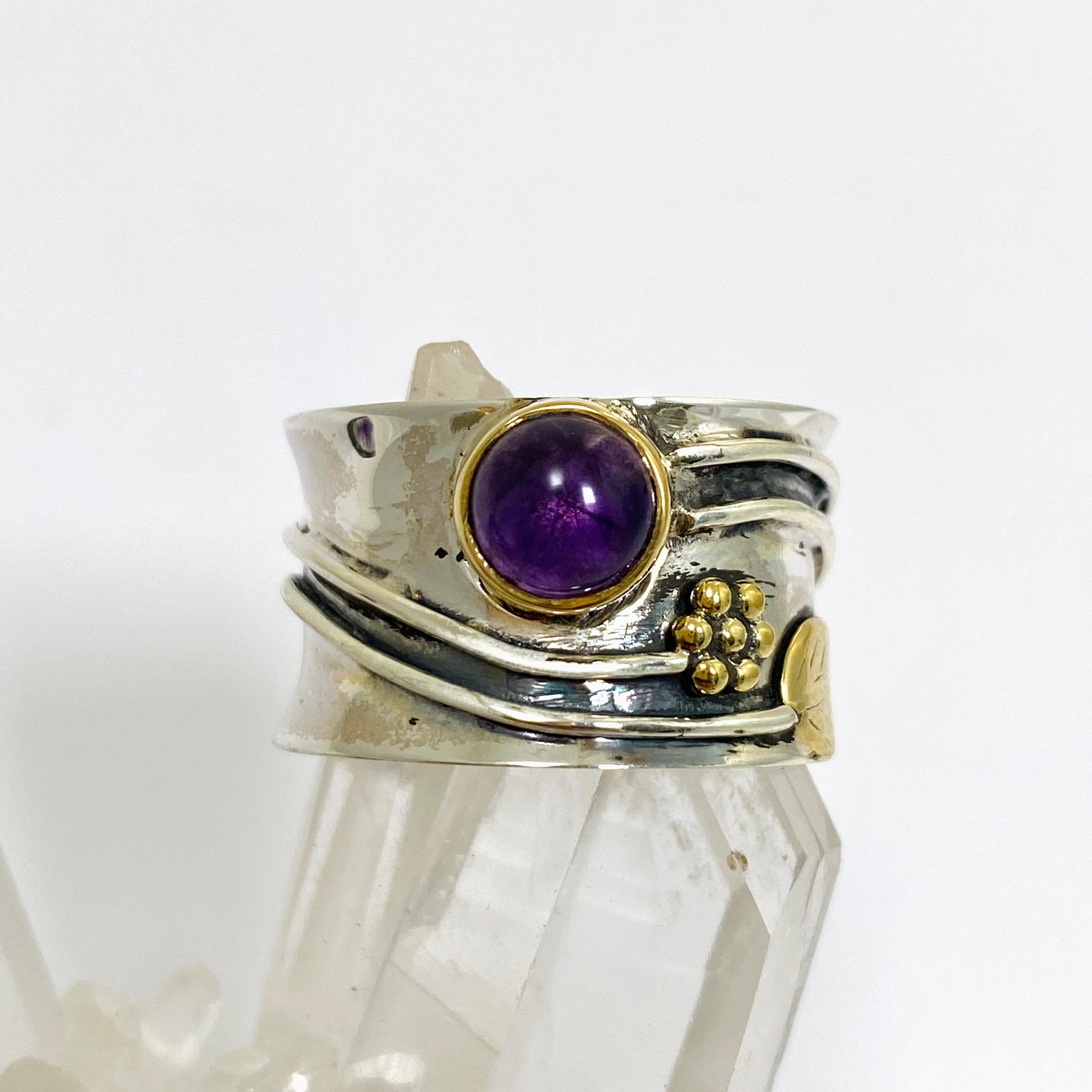 Amethyst Round Cabochon Ring in Decorative Sterling Silver Setting R4198 - Perfect for Wedding, Anniversary & Gift Giving