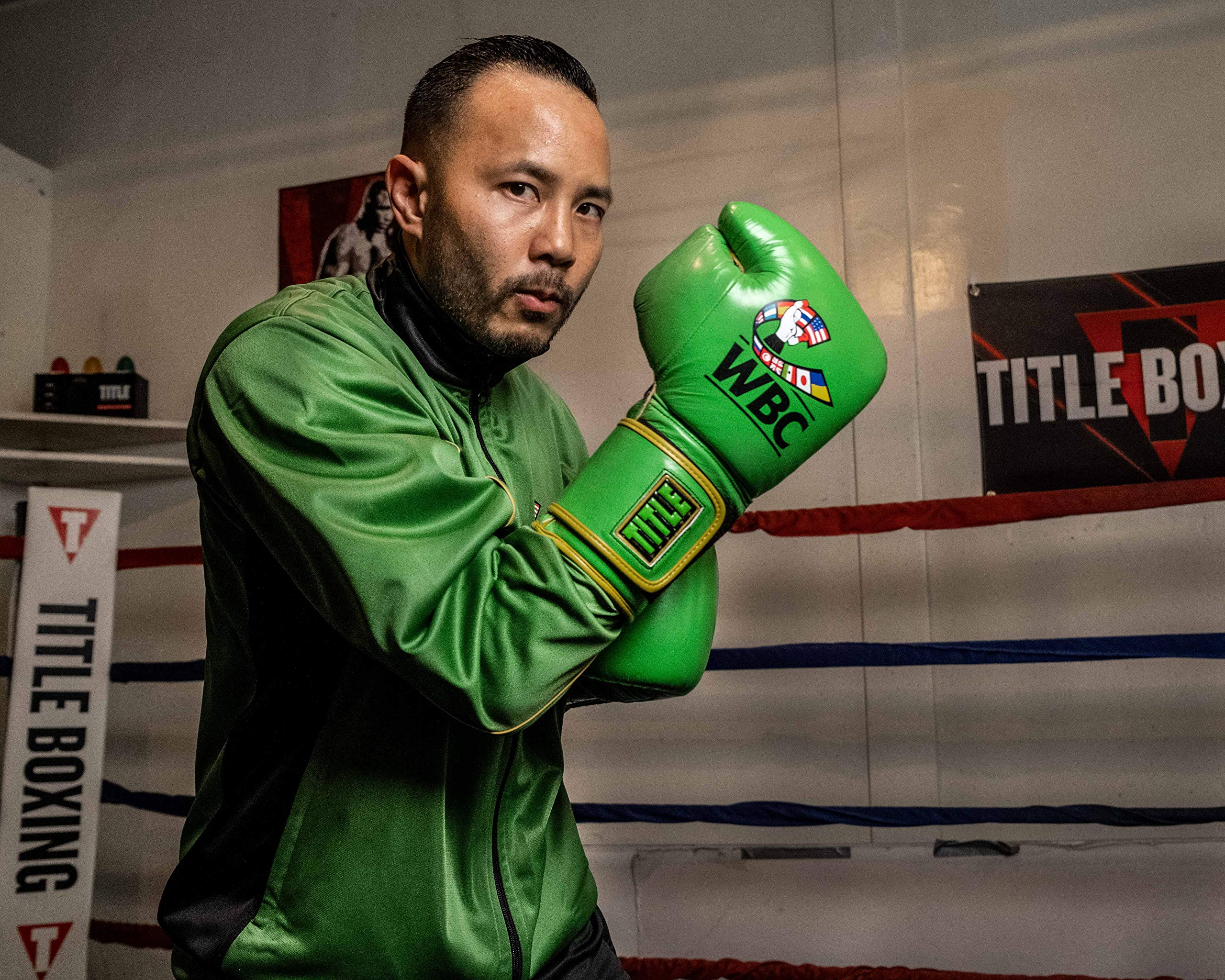TITLE Boxing WBC Training Bag Gloves 16OZ - Green & Black Punching Bag Mitts for Boxing, MMA, Kickboxing & Fitness Training