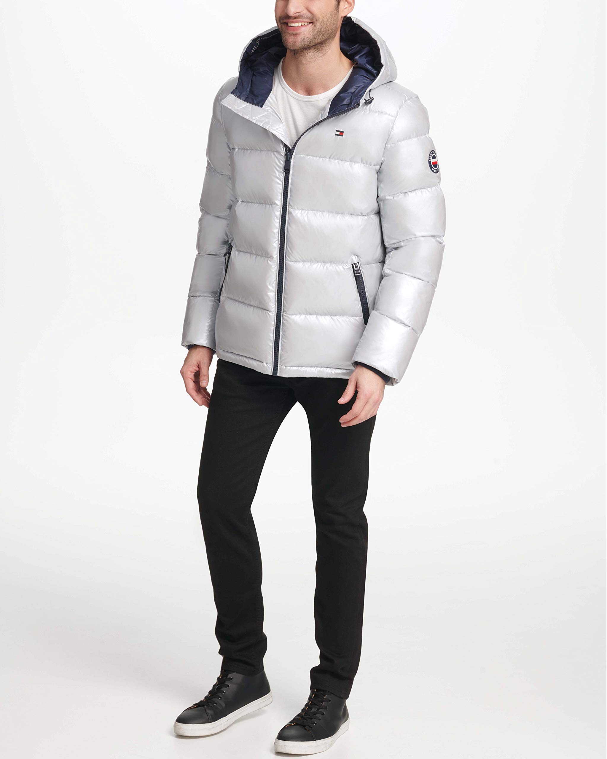 Tommy Hilfiger Men's Hooded Puffer Jacket - Winter Warm Quilted Coat for Cold Weather (Standard & Big & Tall Sizes) | Outdoor Activities, Casual Wear, Street Style Fashion