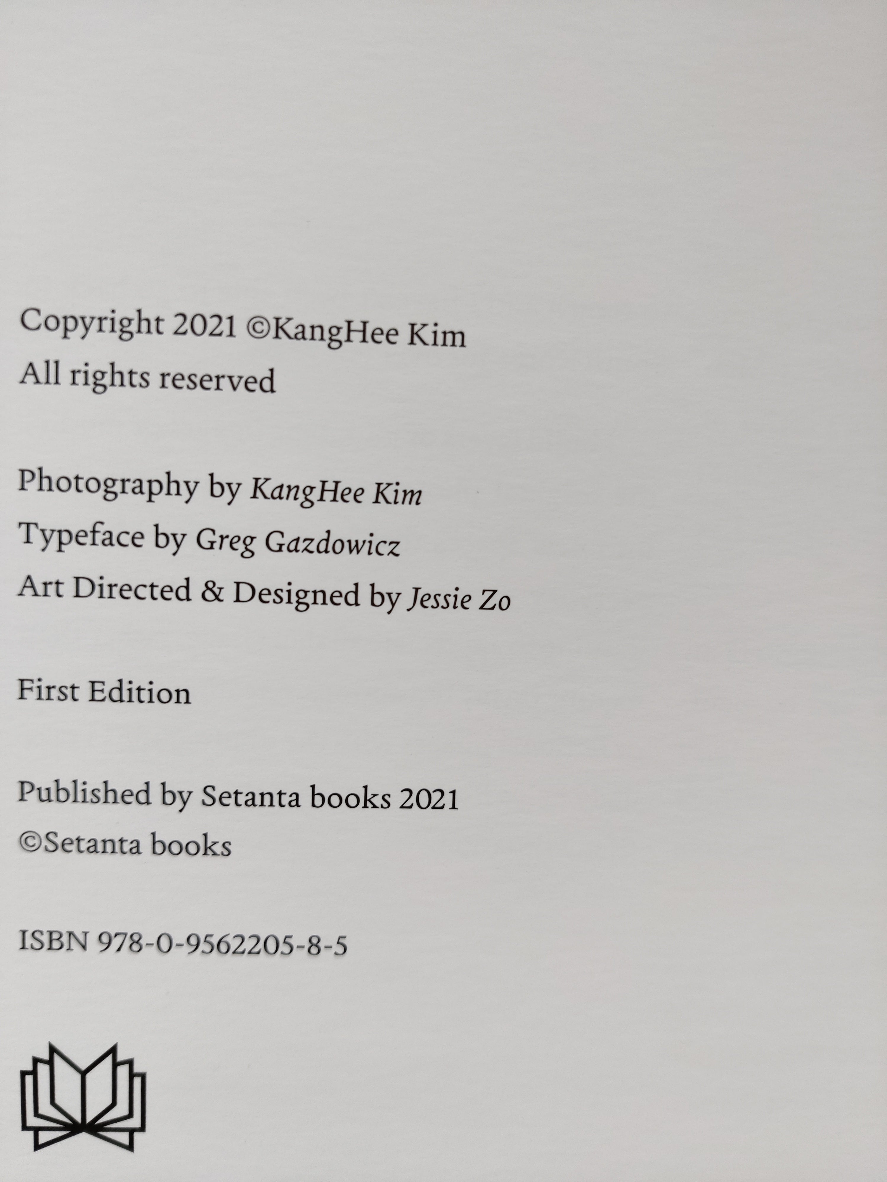 Dreamer Buy Photography Book - Best Guide for Beginners & Professionals | Perfect for Travel, Portrait & Landscape Photography