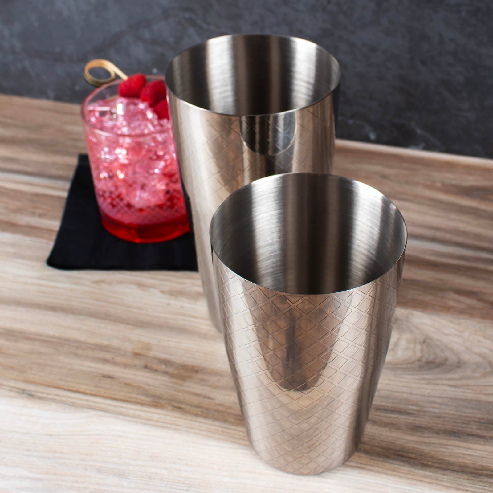 BarConic® 2-Piece Diamond Cocktail Shaker Set - 18oz & 28oz Stainless Steel Bartender Tools for Mixing Drinks - Perfect for Home Bars, Parties & Professional Bartending