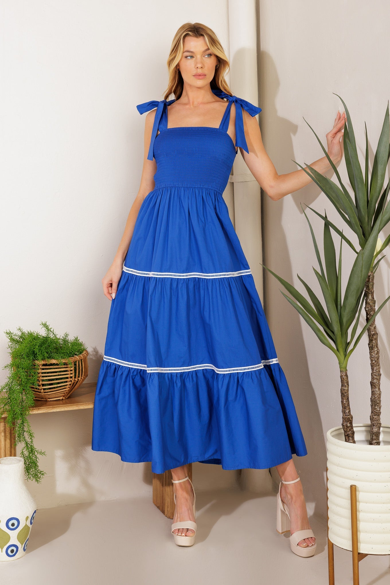 Elegant Lace Trim Poplin Midi Dress for Women - Perfect for Summer, Weddings & Special Occasions