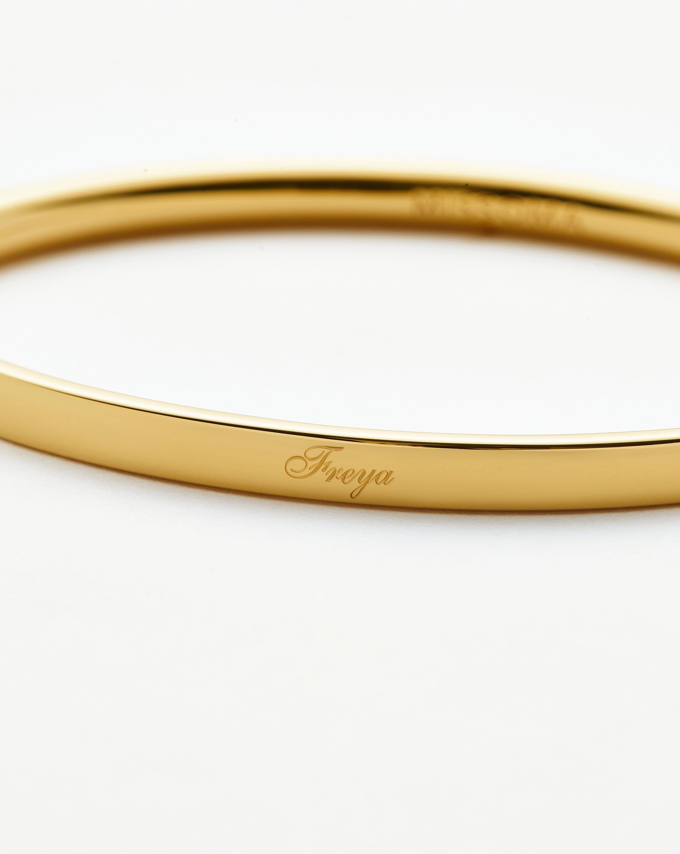 18k Gold Vermeil Classic Hinged Bangle Bracelet - Elegant Jewelry for Women, Perfect for Weddings, Parties & Special Occasions