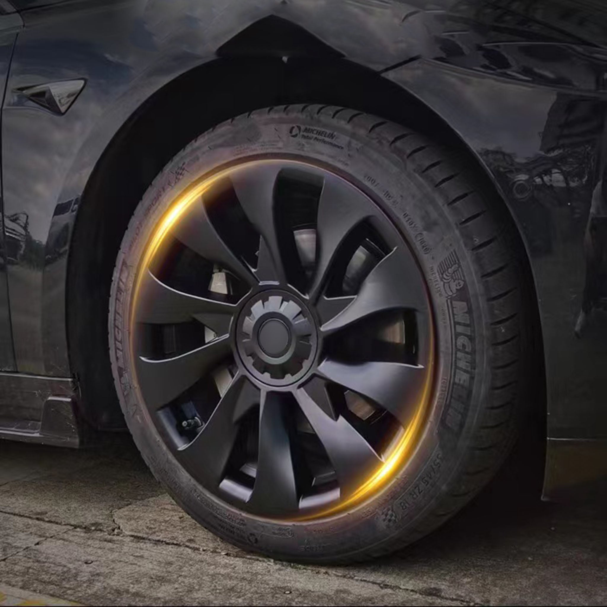 High-Performance Wheel Covers for Tesla Model 3 (2017-2023) - 18'' Aero Wheels | Sleek Design & Enhanced Protection for Daily Commuting & Road Trips