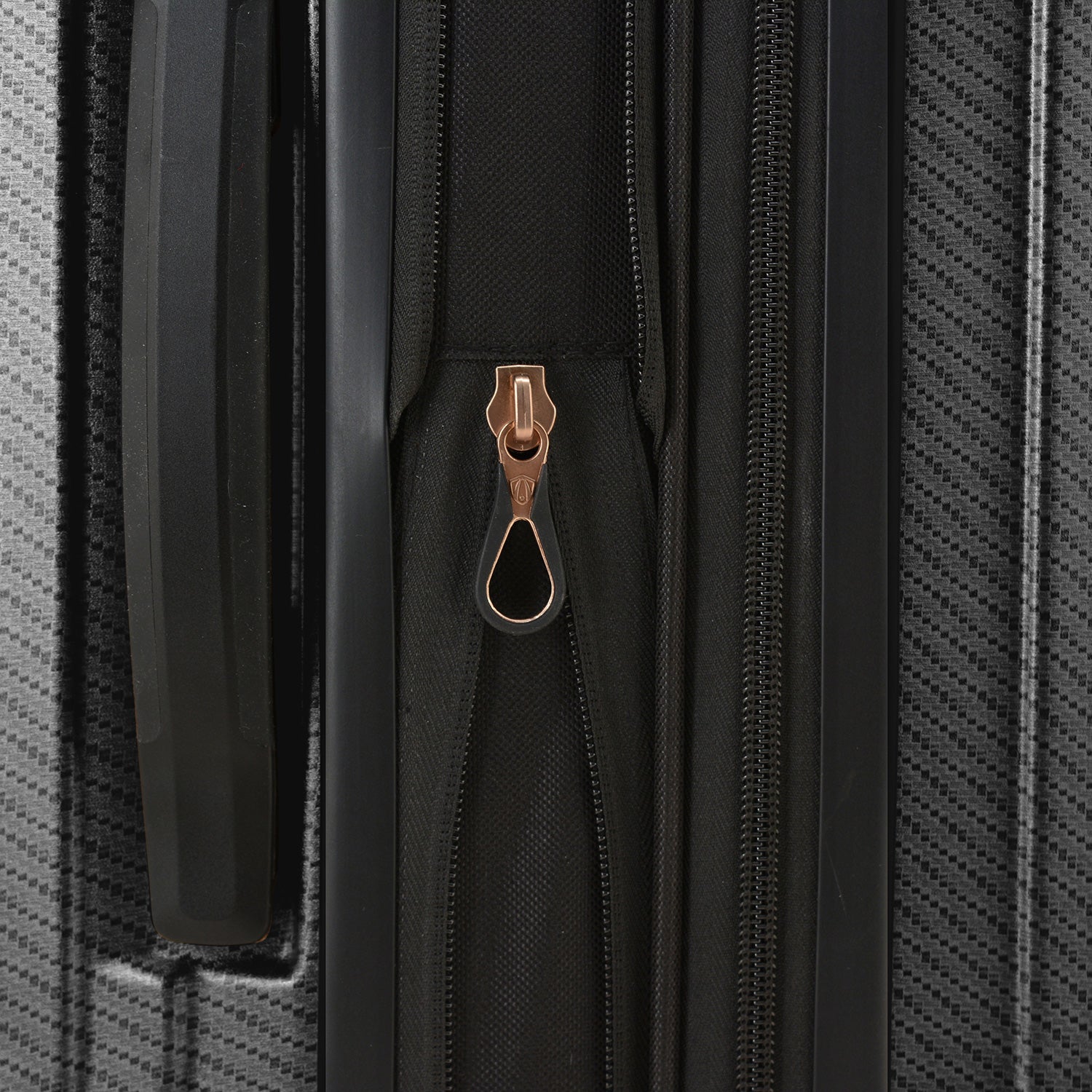 Continent Adventurer 3-Piece Luggage Set - Durable Spinner Suitcase with TSA Lock for Travel, Vacation & Business Trips