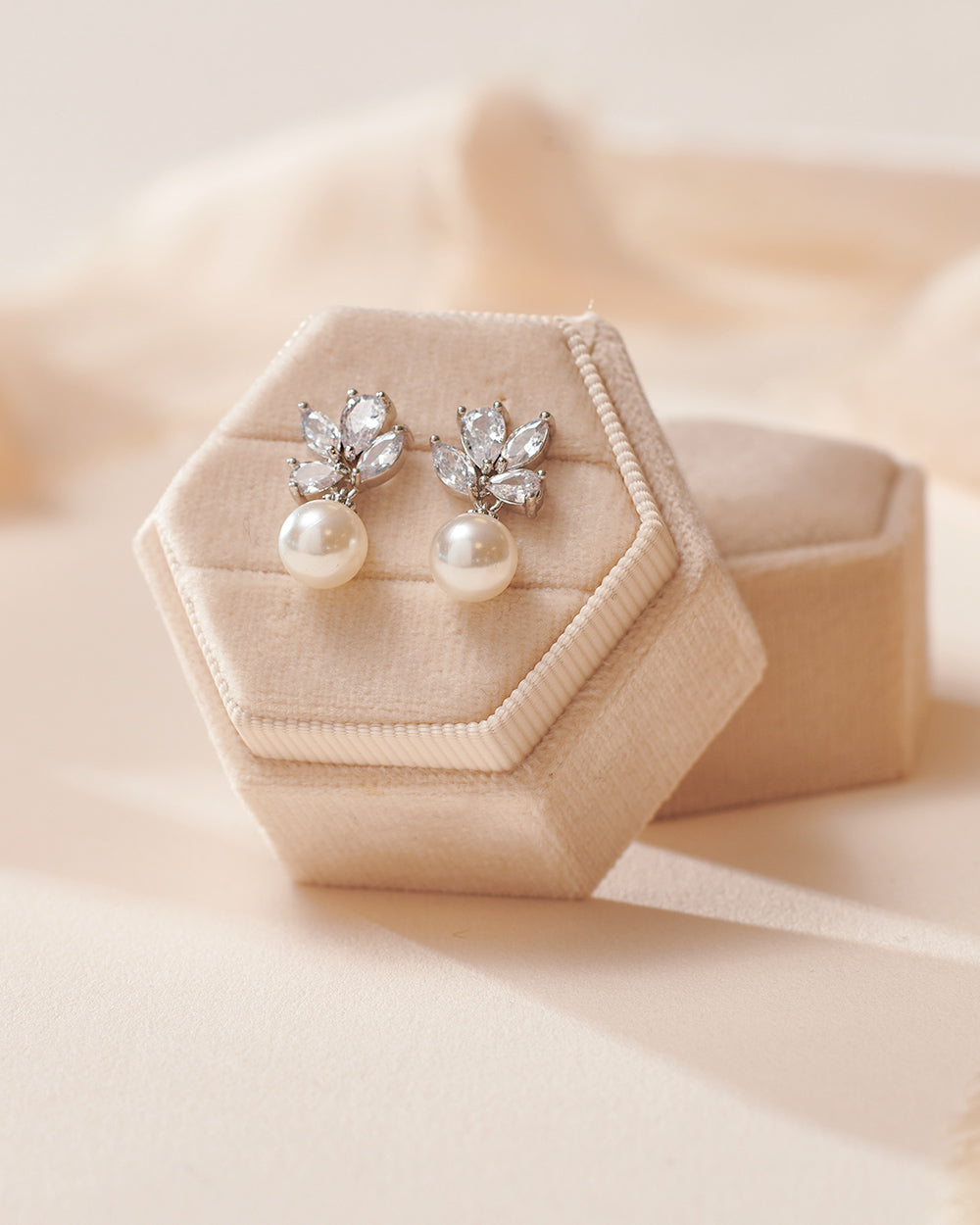 Syd Pearl Earrings for Women - Classic & Elegant Pearl Stud Earrings - Perfect for Weddings, Parties & Everyday Wear