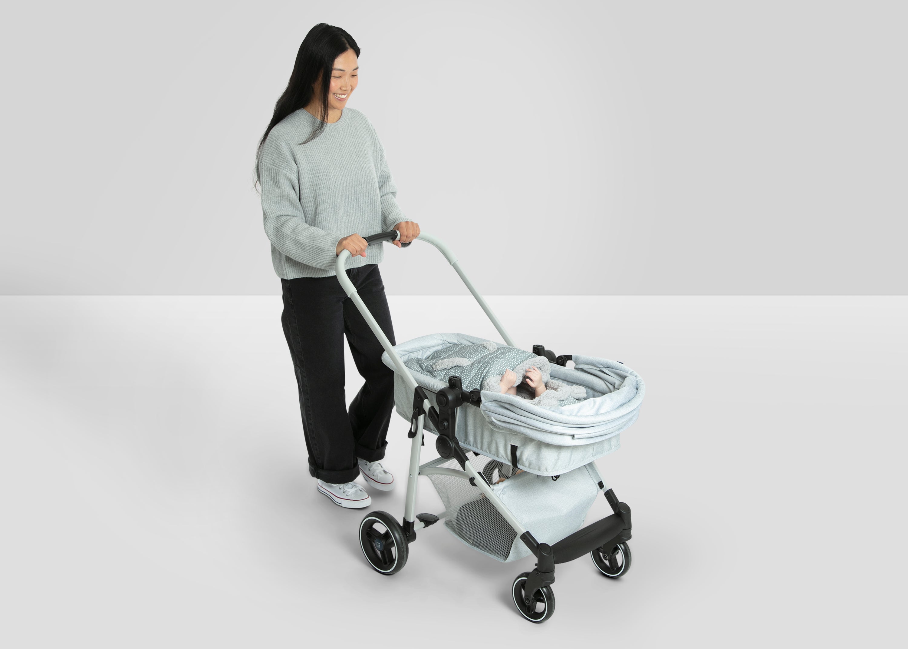 BabyGap Infant Stroller Footmuff - Warm Winter Stroller Cover for Newborns & Toddlers - Cozy Pram Liner for Cold Weather - Perfect for Outdoor Walks, Shopping & Park Visits