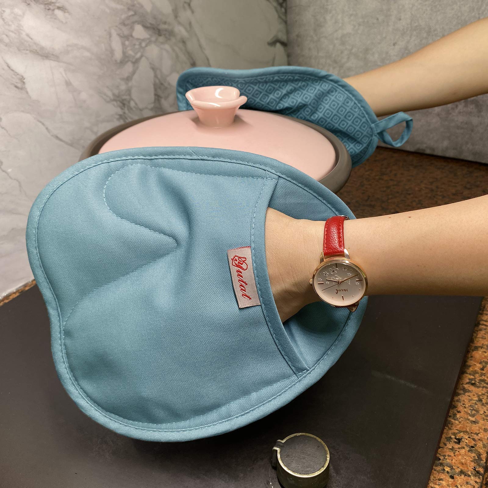 YUTAT 4-Piece Heat Resistant Oven Mitts and Pot Holders Set - Food Grade Silicone Non-Slip Grip for Kitchen Cooking, Baking & BBQ - Perfect for Grilling, Roasting, and Handling Hot Dishes (Teal)