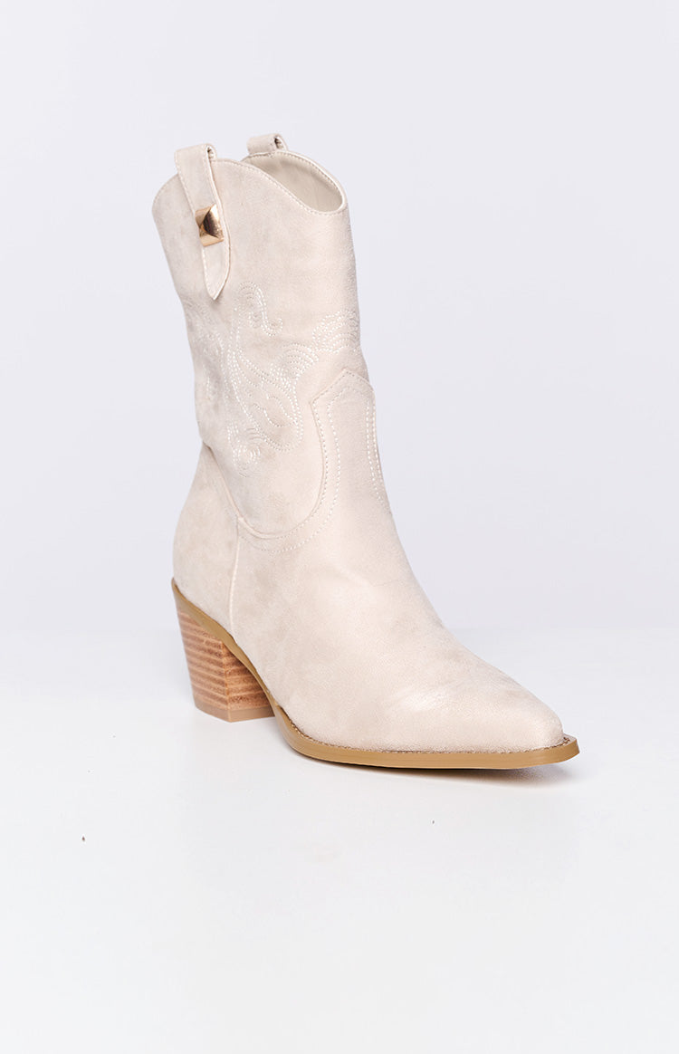 Billini Darla Women's Cowboy Boots - Western Ankle Booties with Pointed Toe & Block Heel | Perfect for Country Music Festivals, Rodeos & Casual Outfits