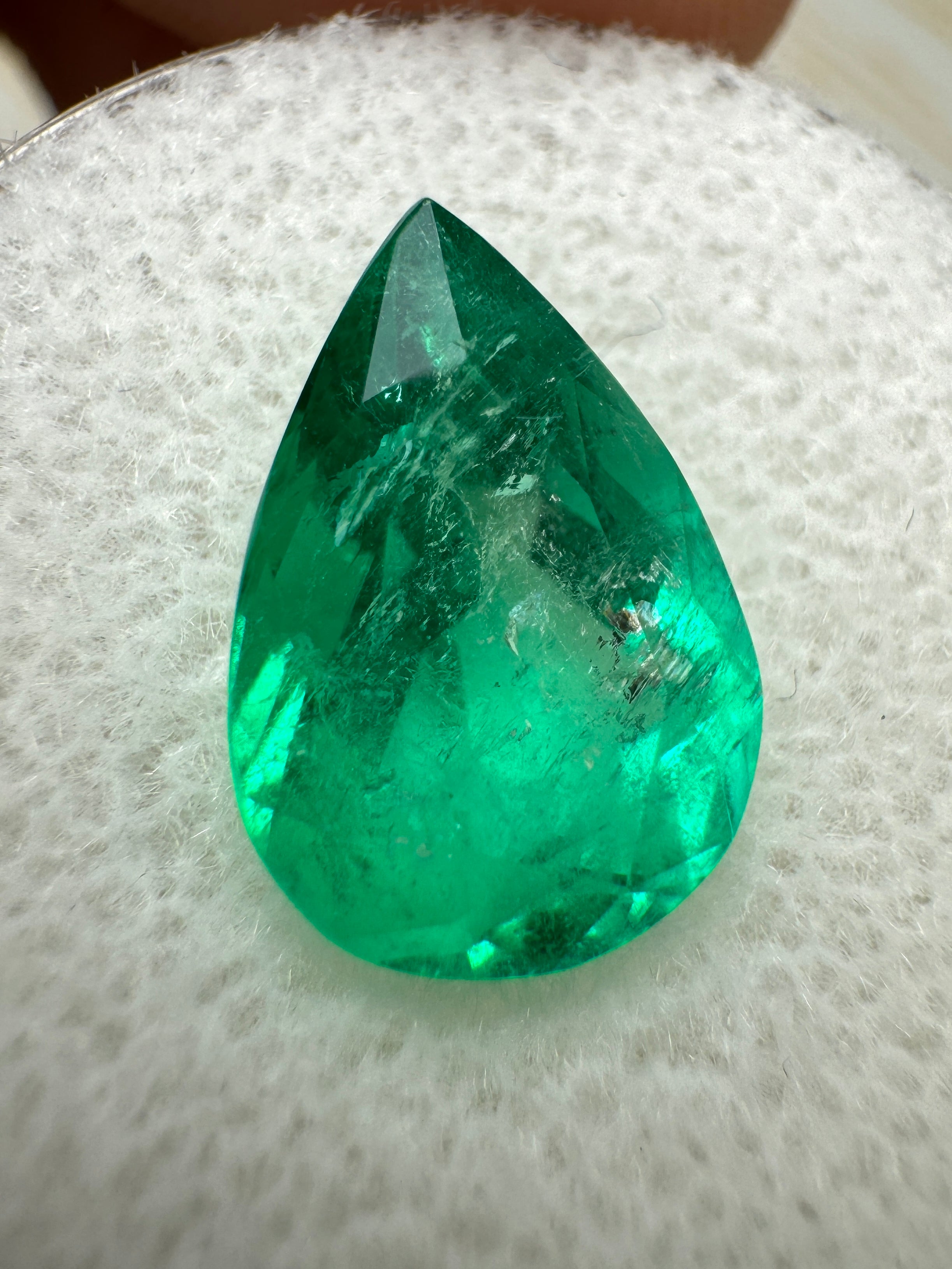 4.0 Carat 13x9mm Yellowish Green Natural Loose Colombian Emerald Pear Cut Gemstone for Jewelry Making, Engagement Rings & Fine Collections