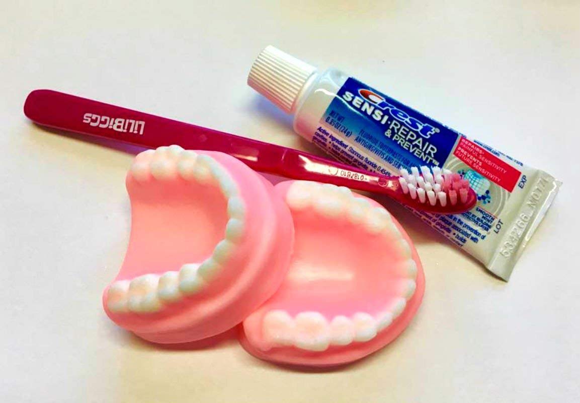 Denture Soap Set - False Teeth Cleaning Soap, Funny Gag Gift & Prank Novelty - Choose Your Scent (Lavender/Mint/Citrus) - Perfect for Birthday Pranks, Retirement Gags & Dental Office Humor - FREE SHIPPING