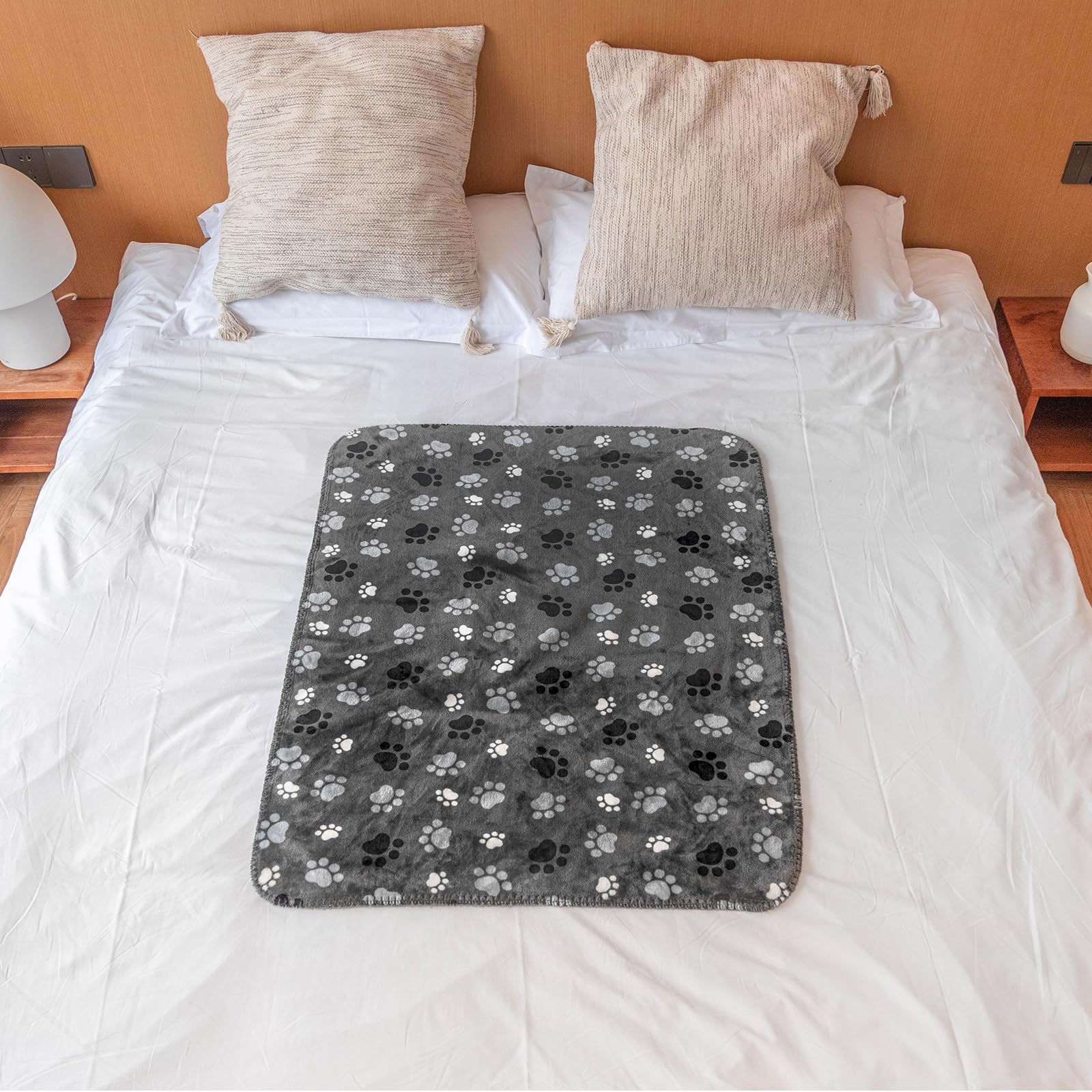 Waterproof Pet Blanket for Dogs & Cats - Soft Washable 40x30 Inch - Perfect for Sofa, Car & Outdoor Use