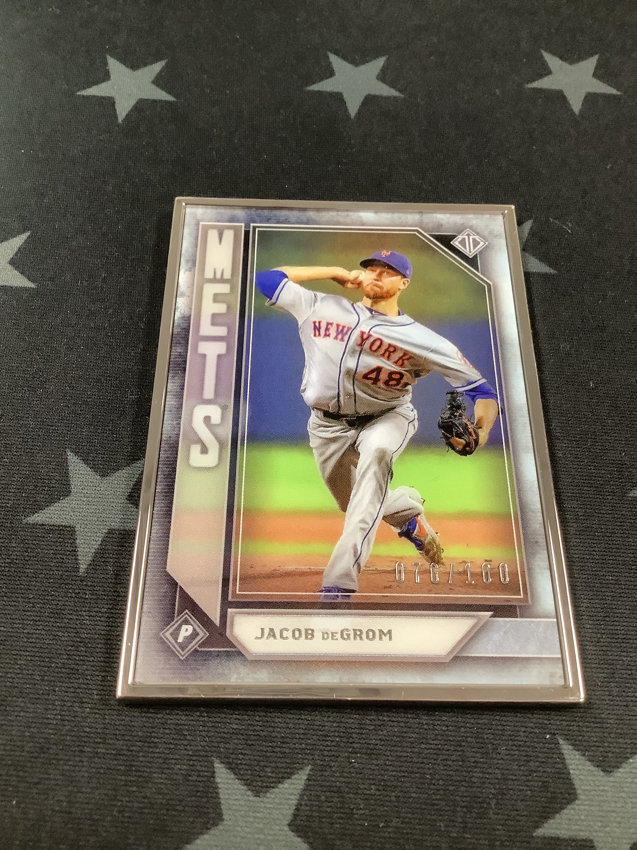 2019 Jacob deGrom Transcendent Collection Baseball Card #26/100 - Rare MLB Memorabilia for Collectors & Fans - Perfect for Display, Investment & Gifting