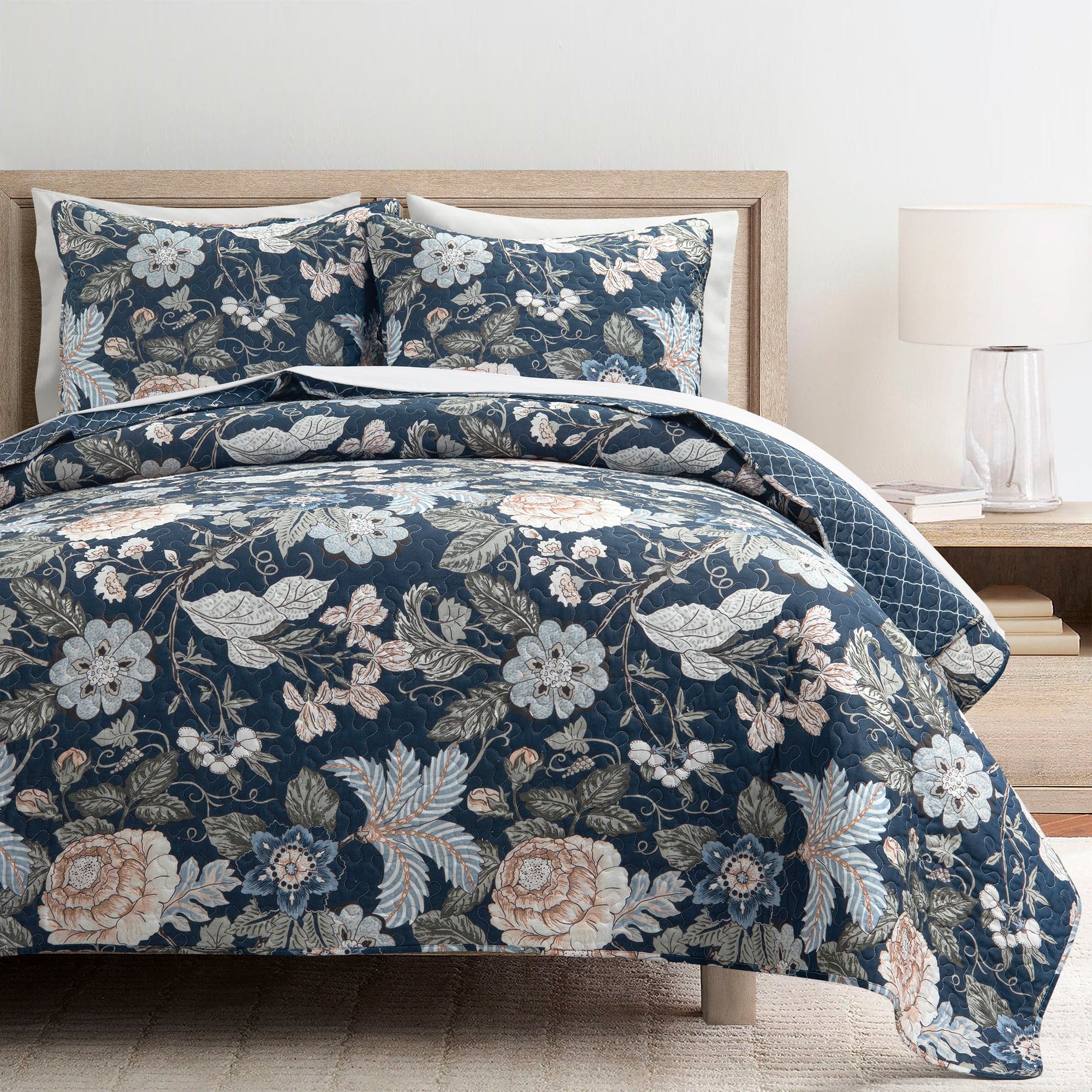 Sydney 3 Piece Quilt Set - Queen Size Bedding Set with Soft Microfiber, Lightweight & Breathable - Perfect for All Seasons, Home Decor & Guest Room