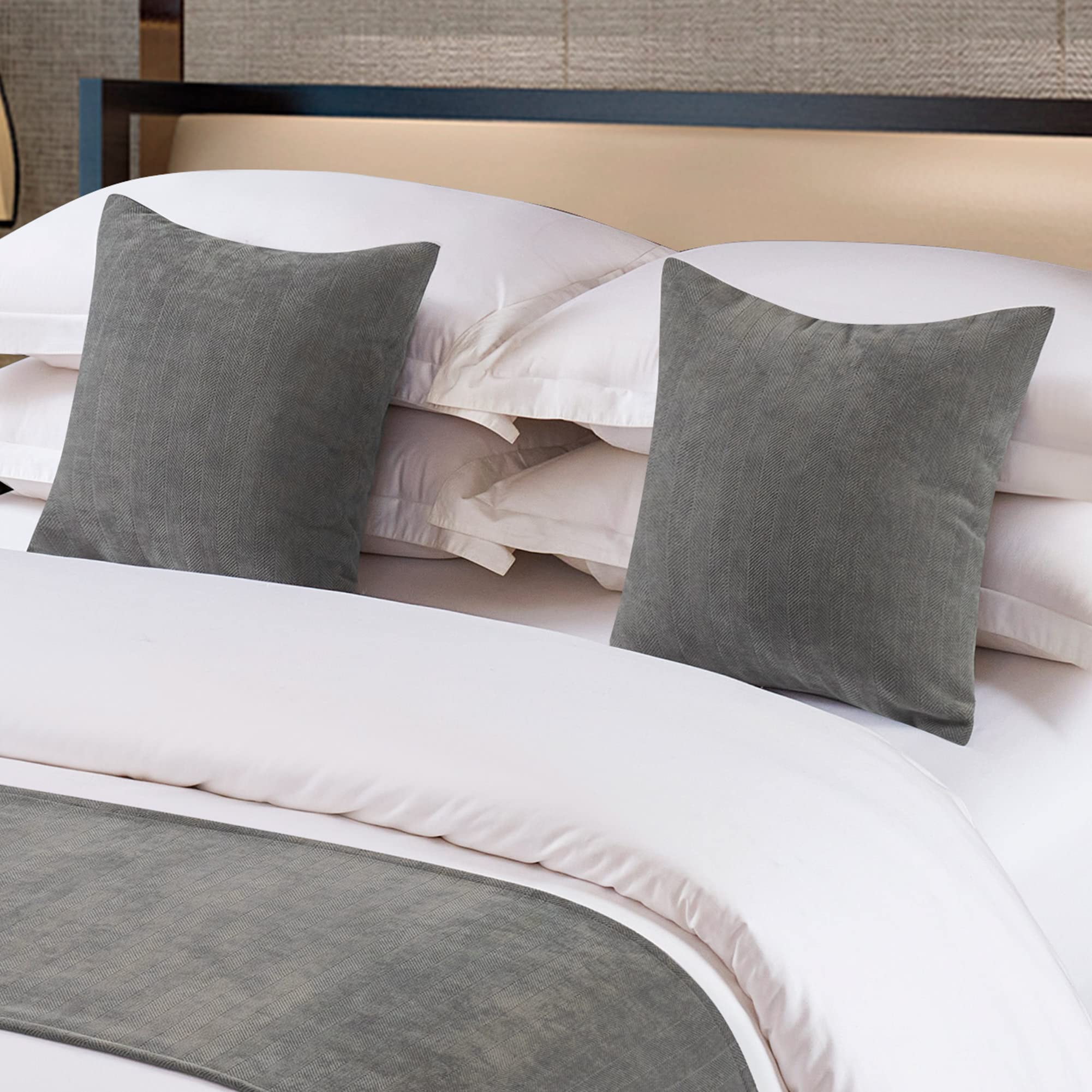 OSVINO Solid Chenille Bed Runner - Textured Decorative Bed Scarf for Hotel, Bedroom & Wedding Room - Protects Bedding from Stains & Wear | Perfect for Luxury Home Decor & Guest Room Styling