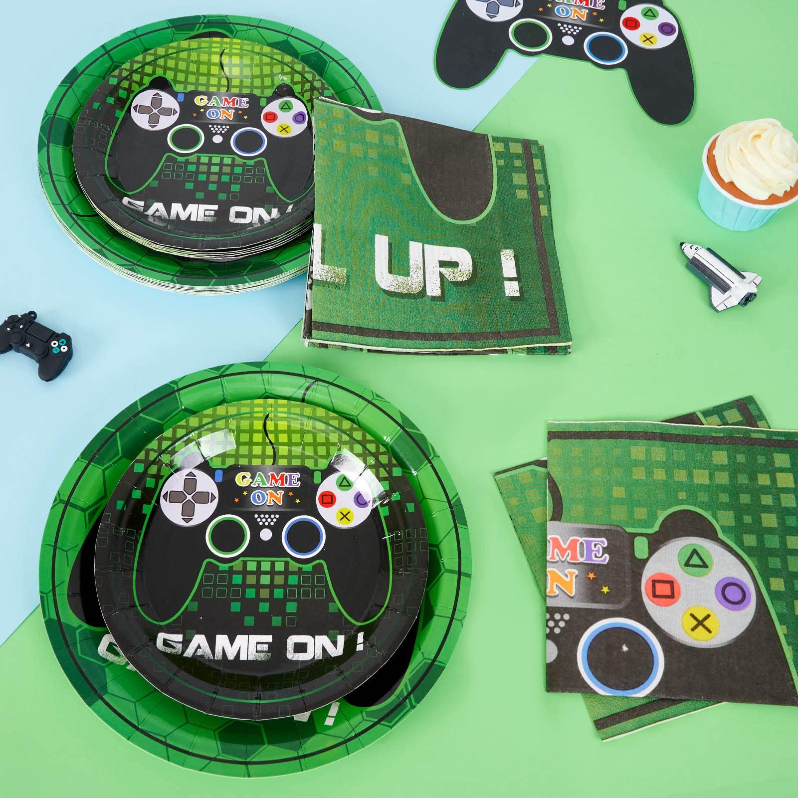 WERNNSAI Video Game Party Supplies Kit - 48-Piece Gaming Themed Party Pack with Dinner Plates, Dessert Plates & Napkins for Game Lovers | Perfect for Boys Birthday, Kids Party & Baby Shower Decorations | Serves 16 Guests | Great for Gaming Parties, Themed Events & Family Gatherings