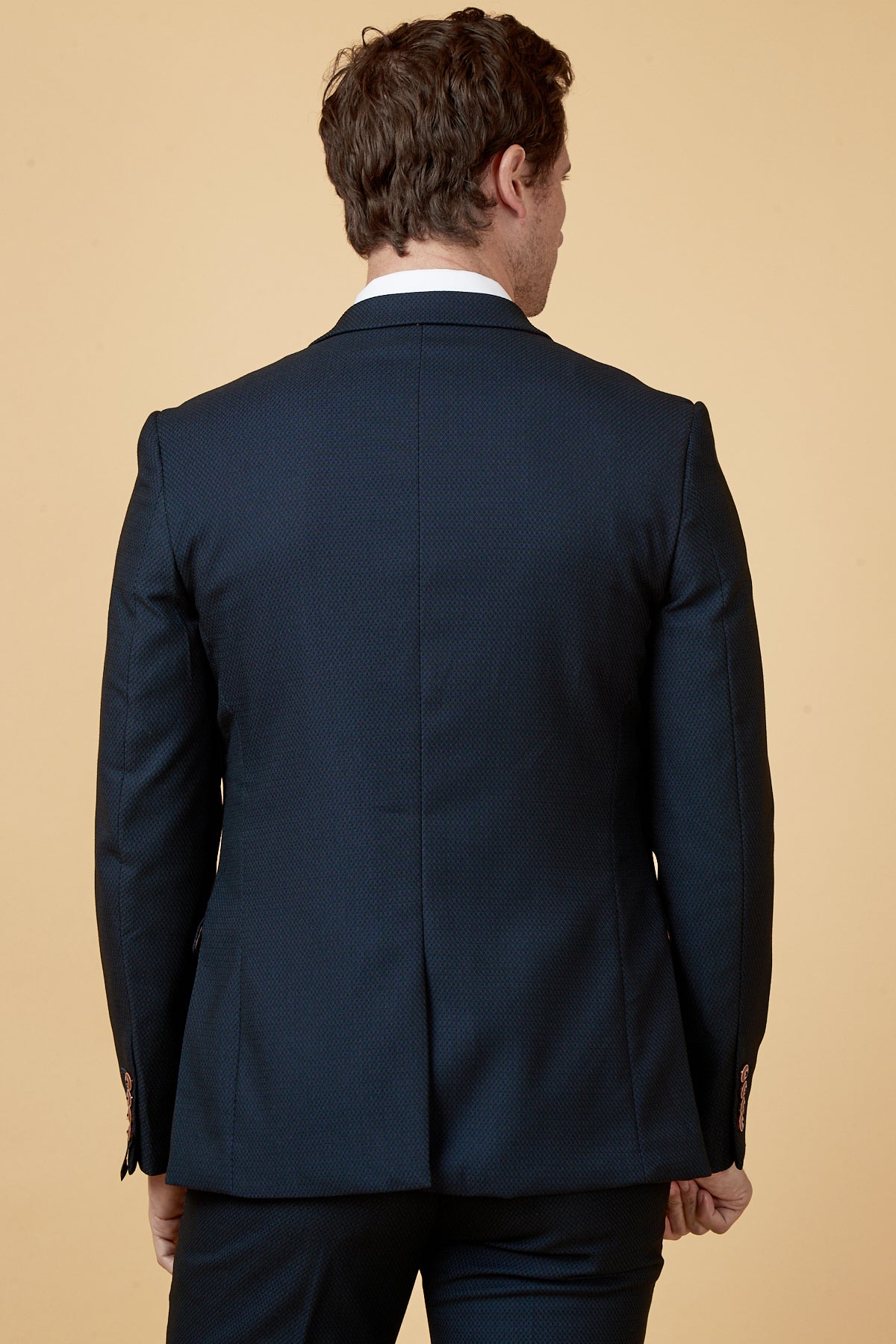 Dwight McNeil Everton FC Navy Suit - Official Football Jersey for Men - Perfect for Matchdays, Fan Events & Gifting